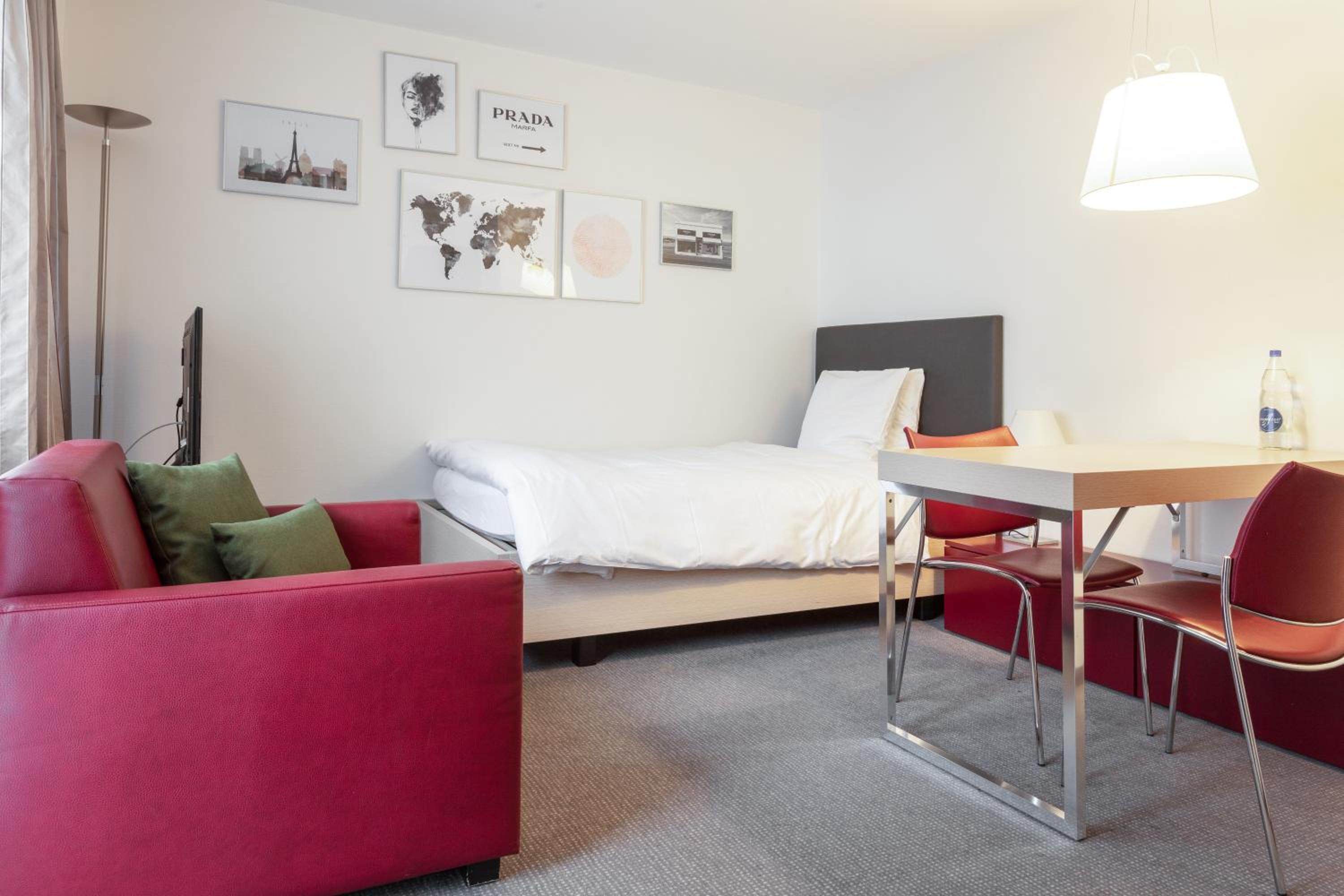 EMA House Serviced Apartments Seefeld view 2