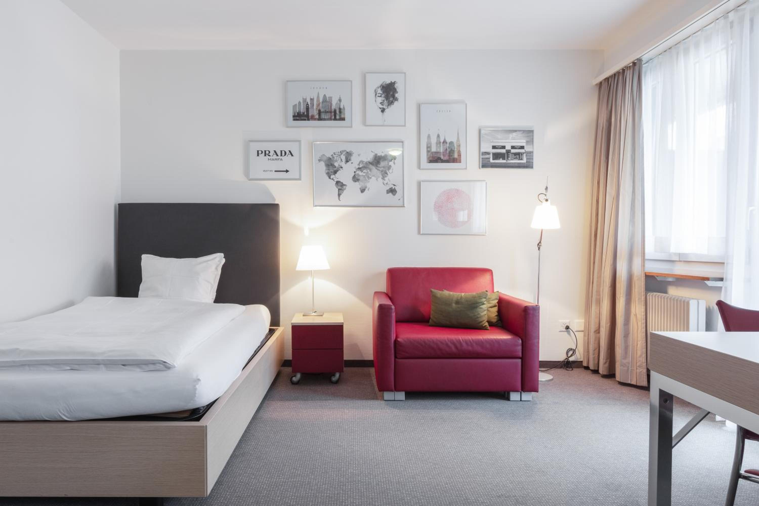 EMA House Serviced Apartments Seefeld view 3