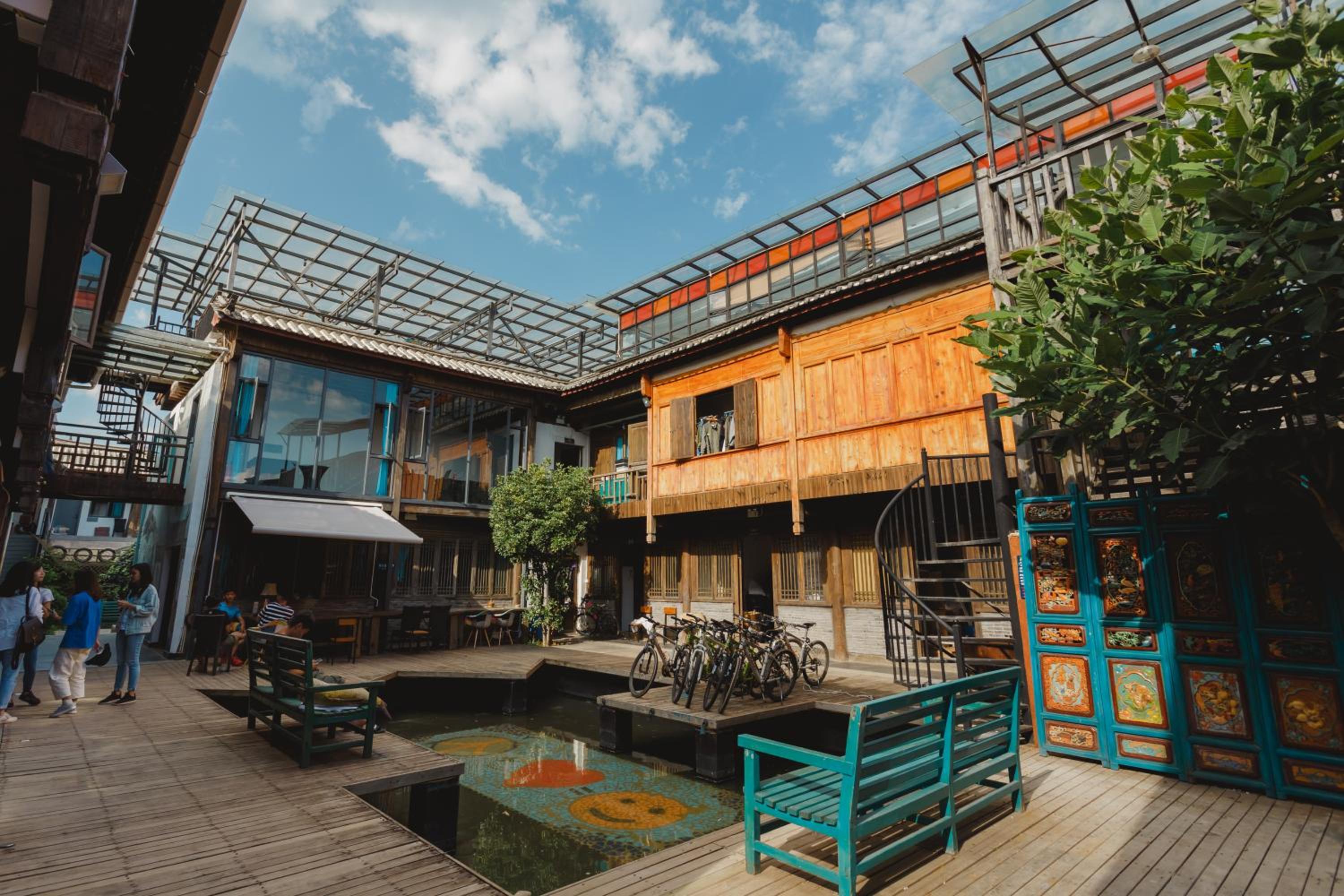 Lijiang Desti Youth Park Hostel