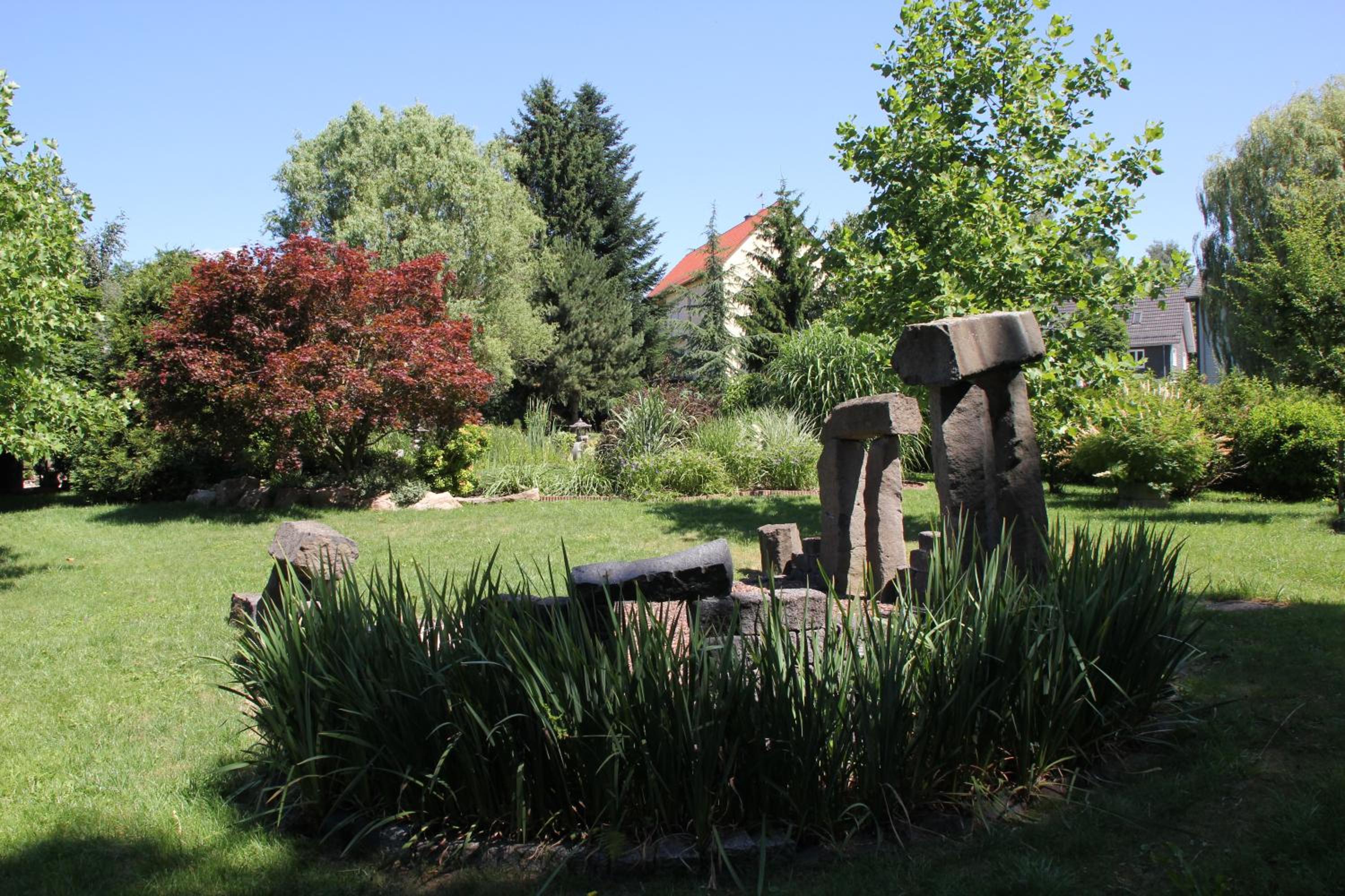 FeWo - Wohlfühlambiente & Gartenparadies view 5