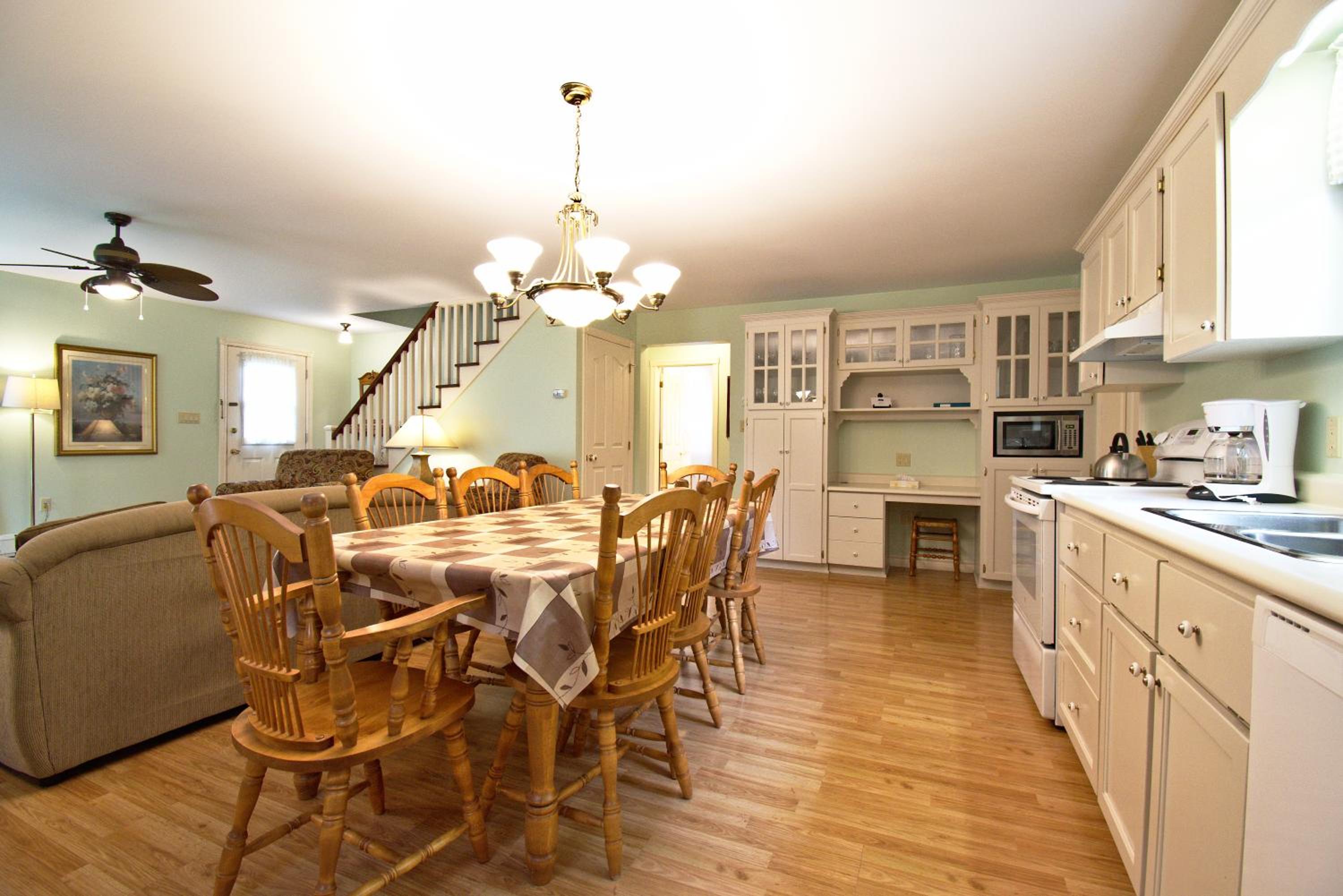 Lakeview Lodge and Cottages