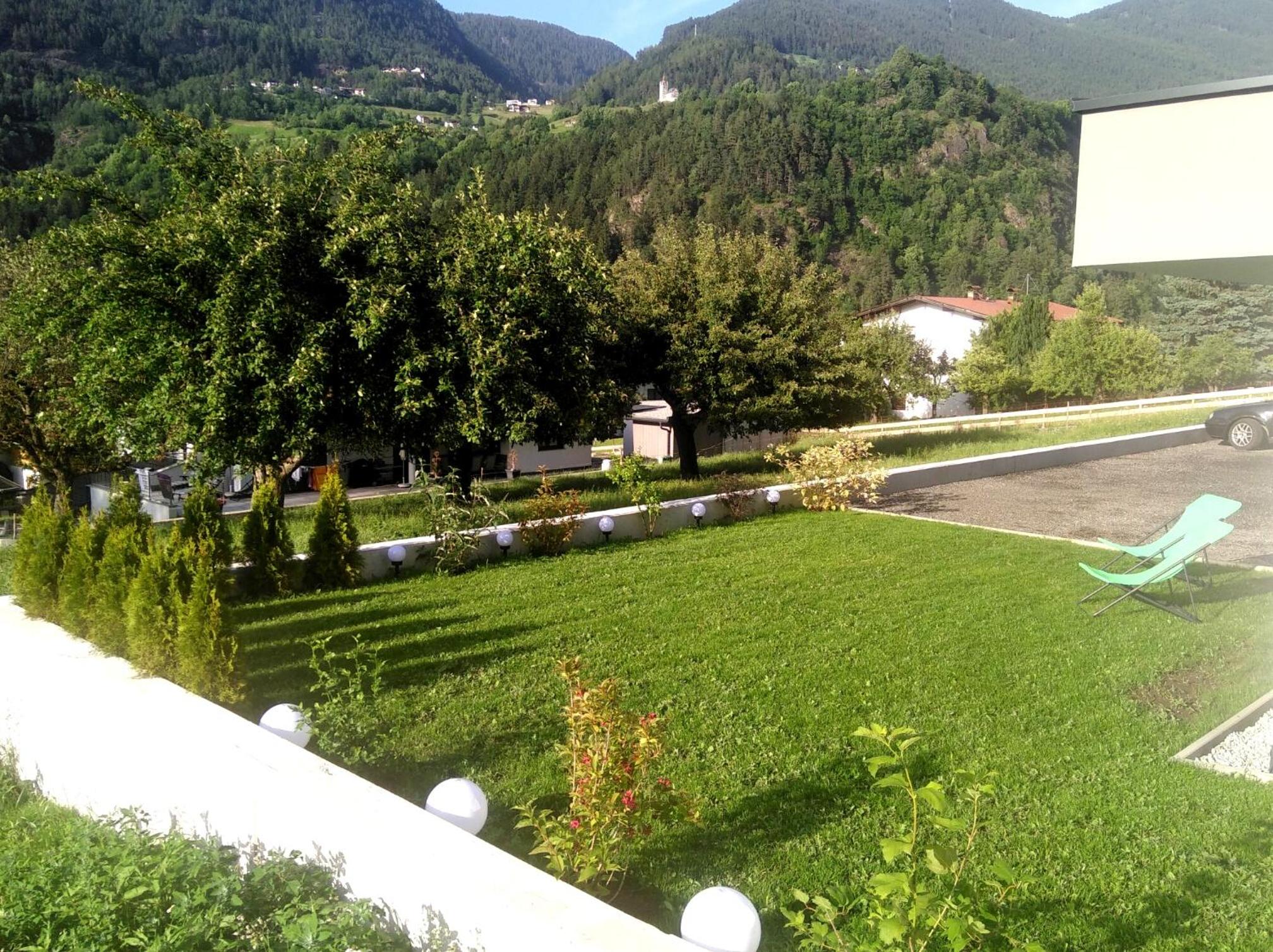 Living Apartment Maurer view 5