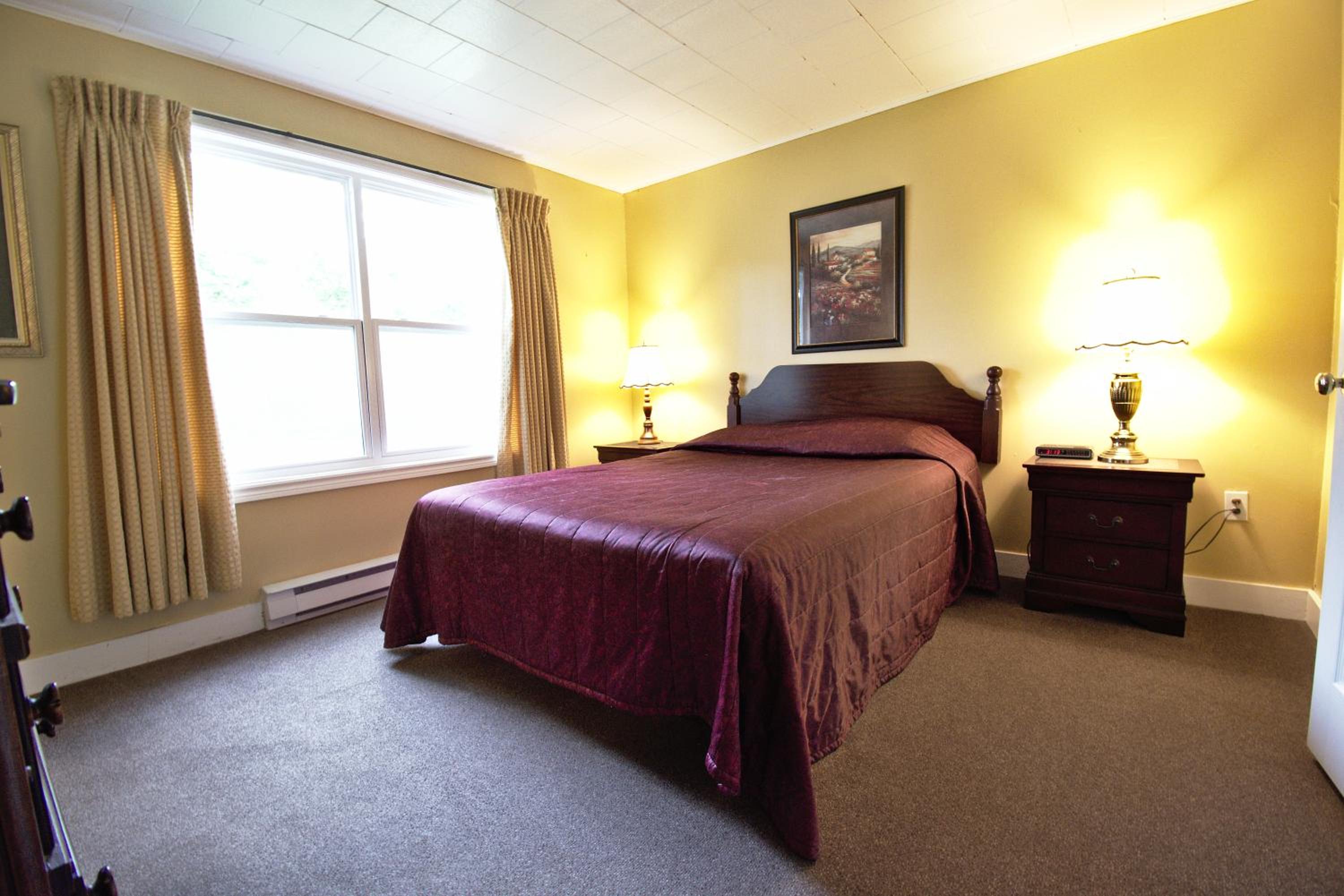 Lakeview Lodge and Cottages