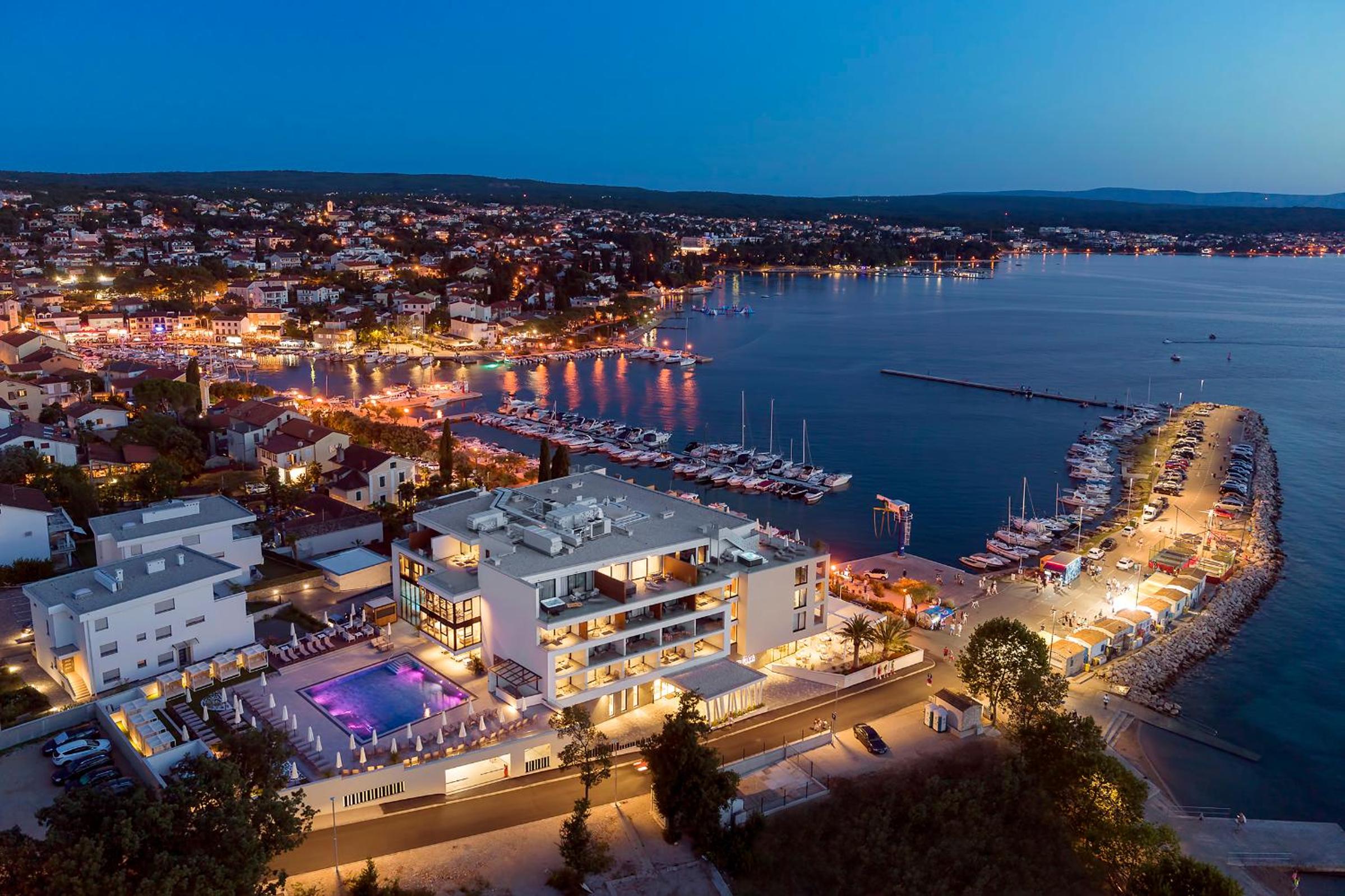 Luxury Hotel Riva