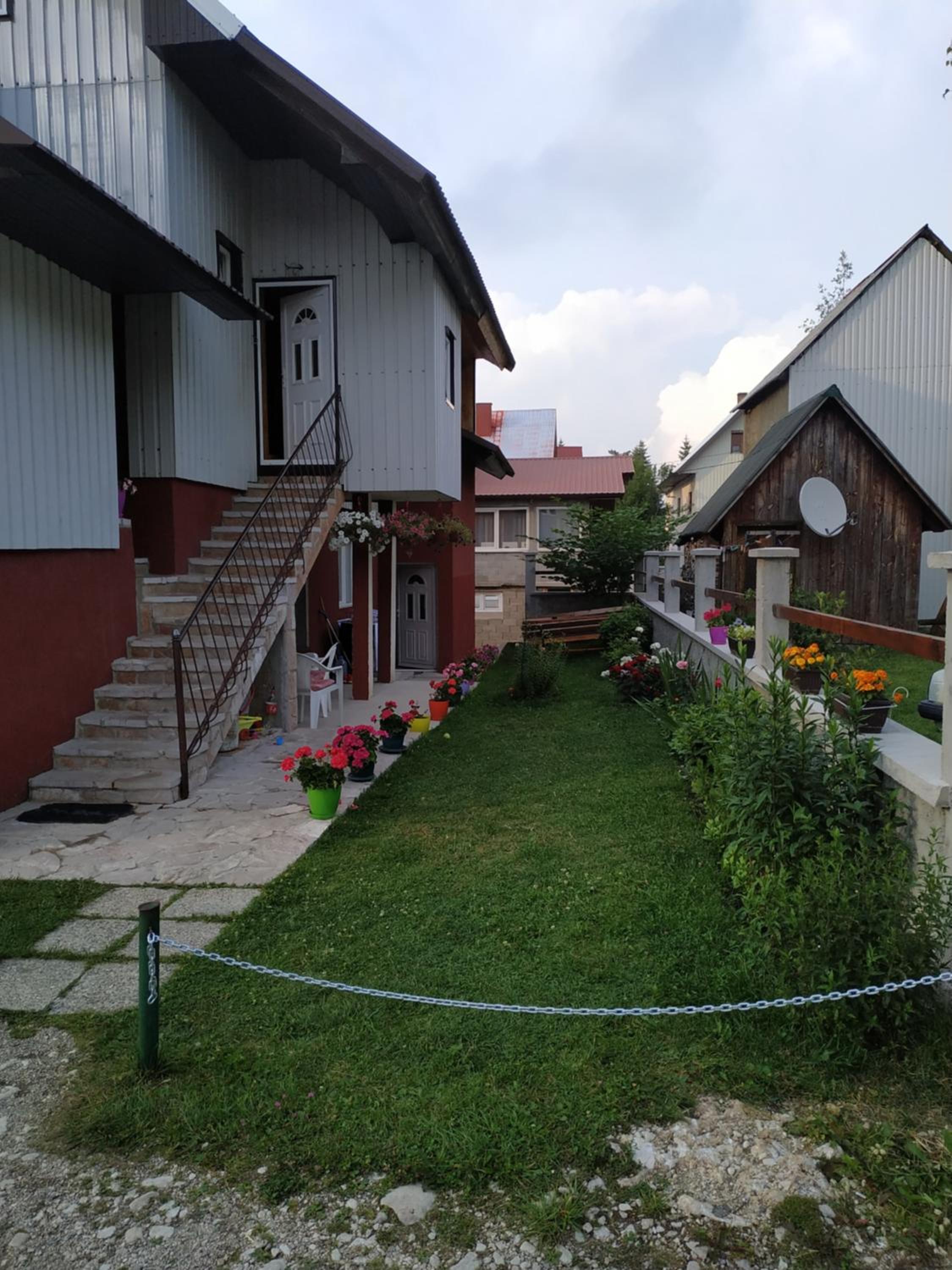 Photo 20