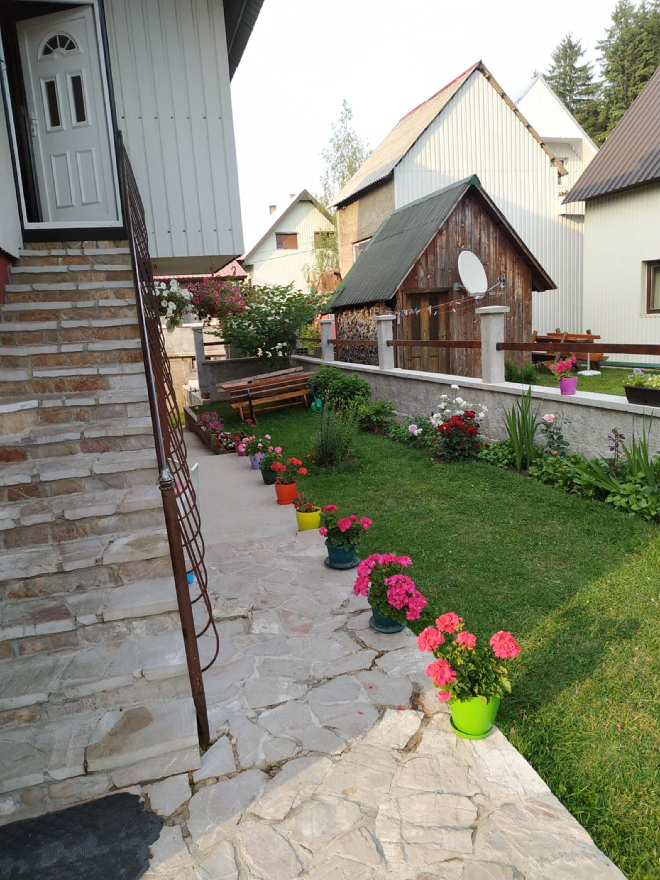 Photo 21