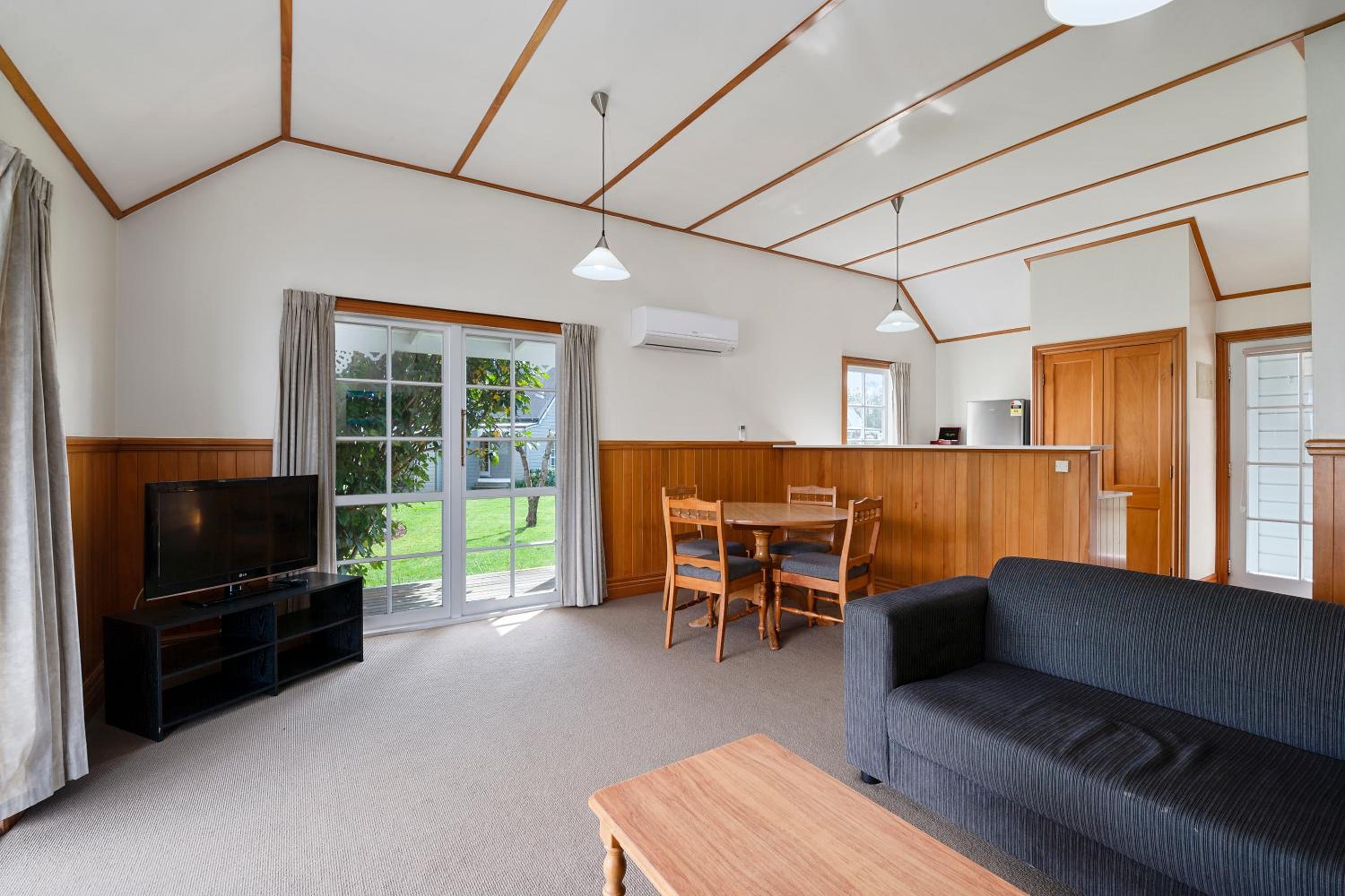 Huka Falls Resort