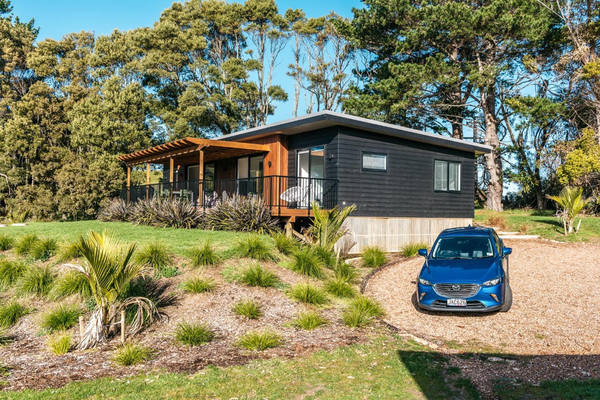 Putaki Bay - Tui Villa - Be My Guest Waiheke
