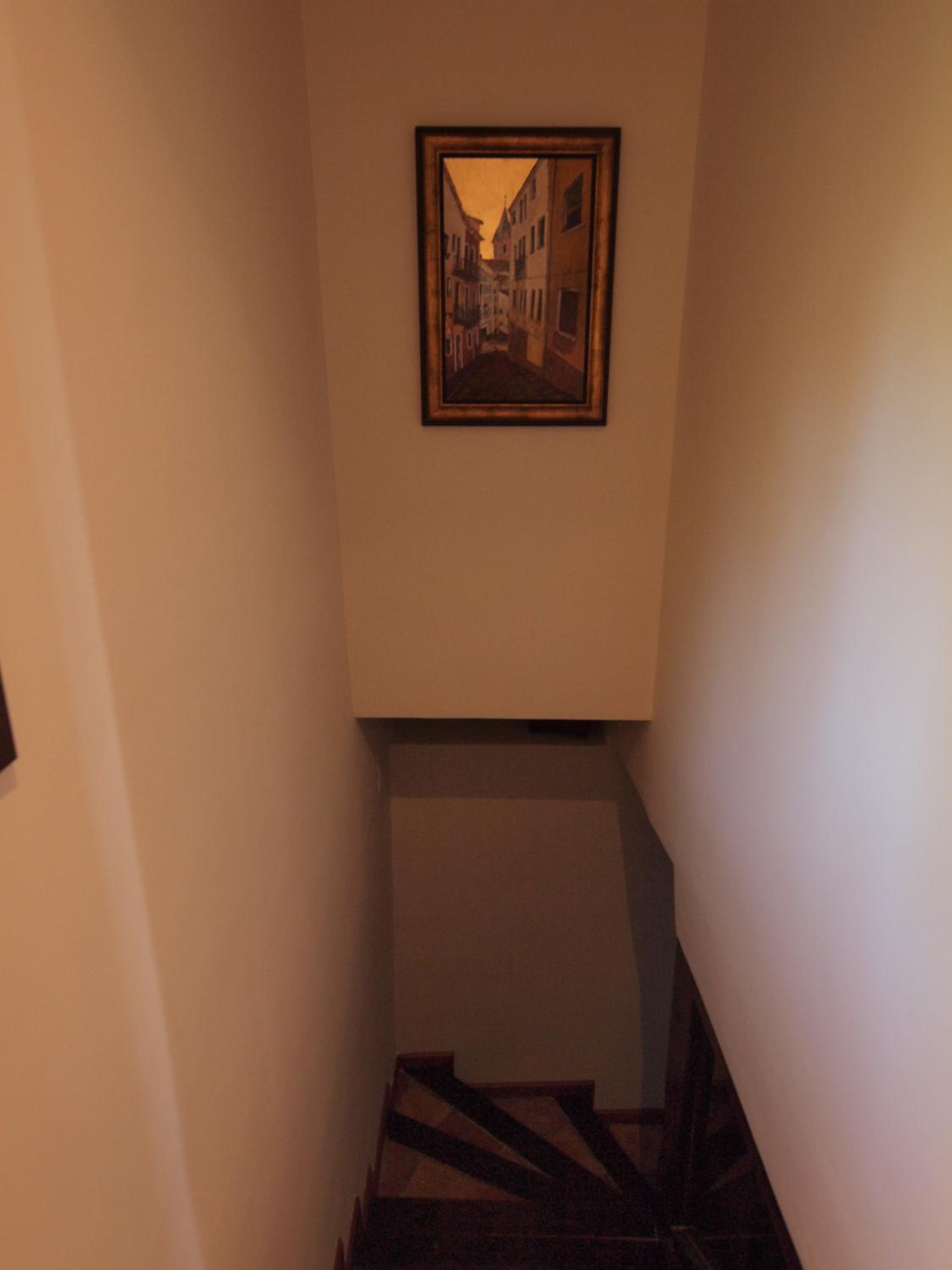 Photo 68