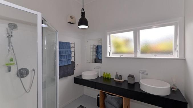 48, GROVE St view 3