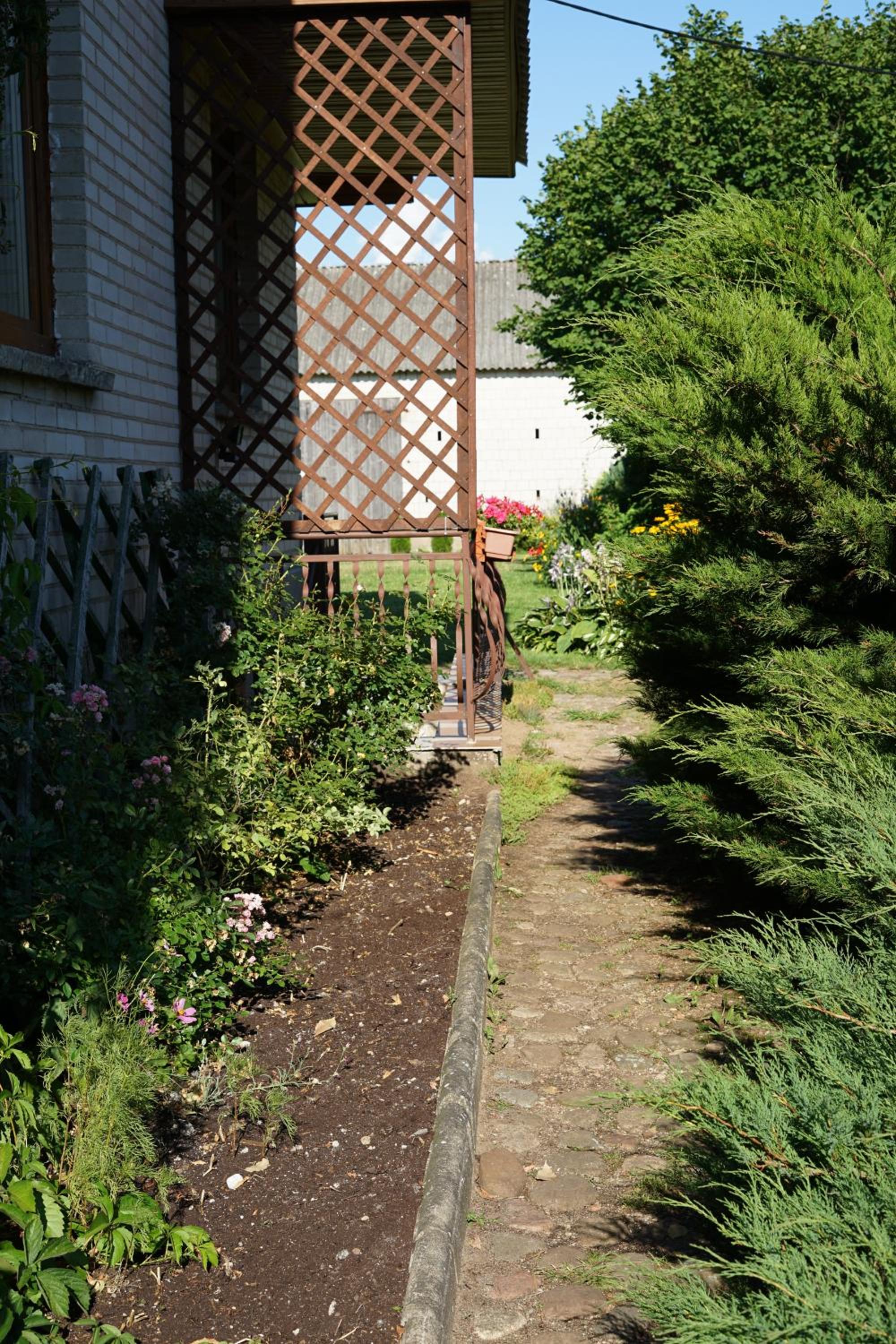 Photo 27