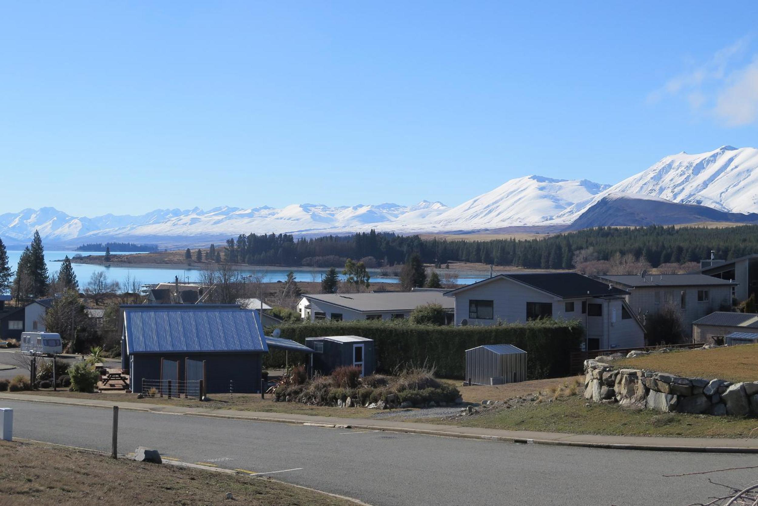 A Perfect Hideaway - Lake Tekapo view 2