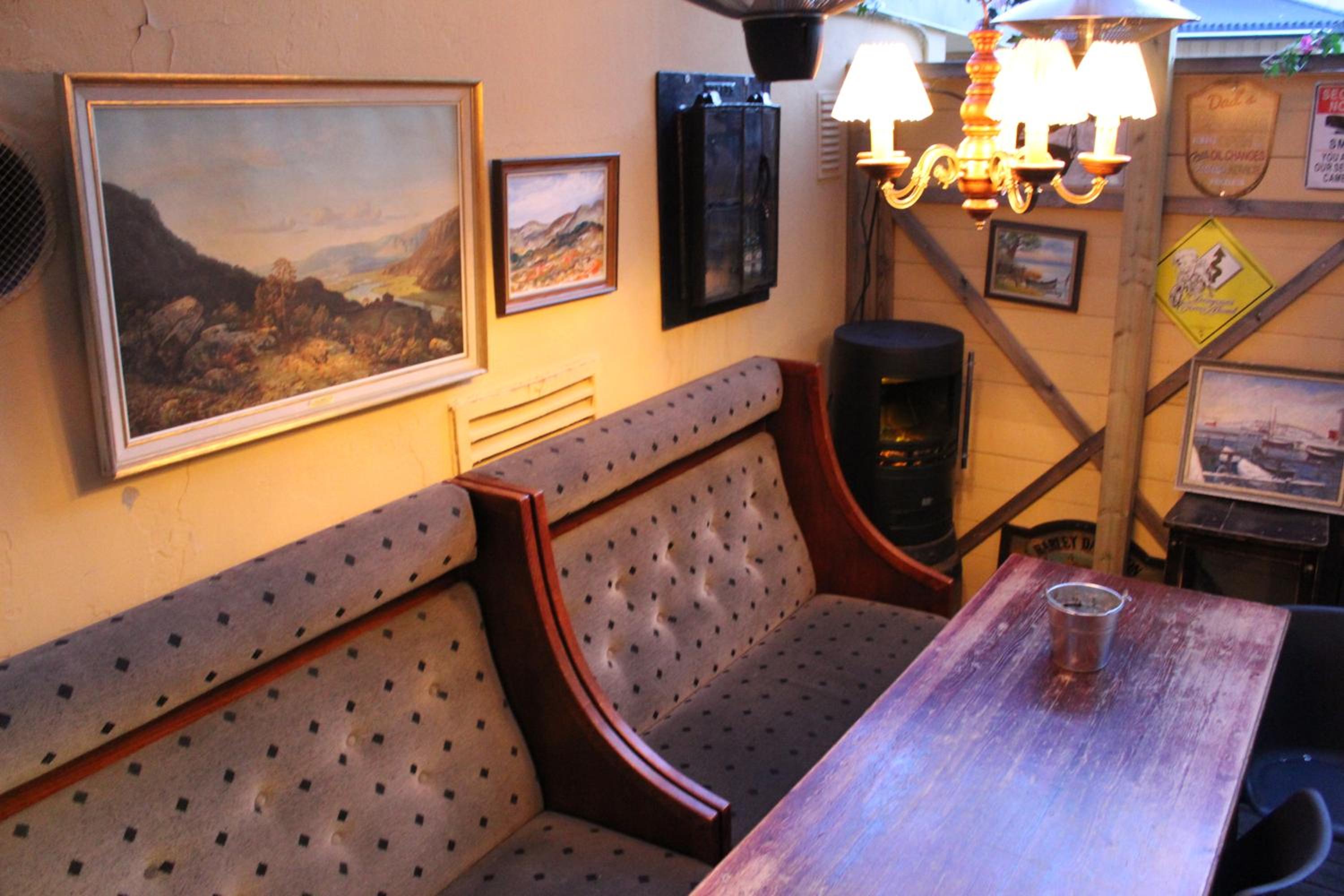lounge