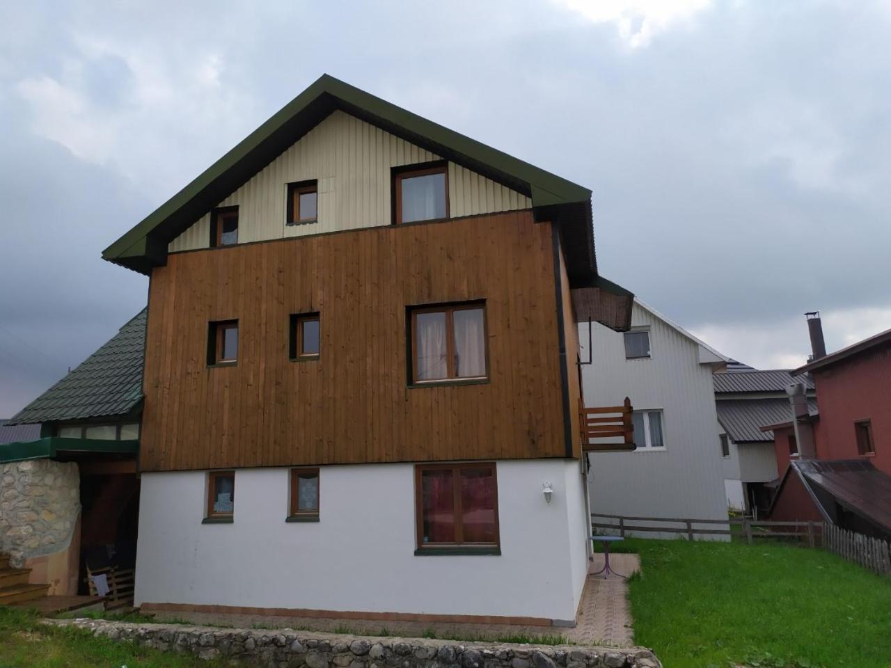 Photo 13