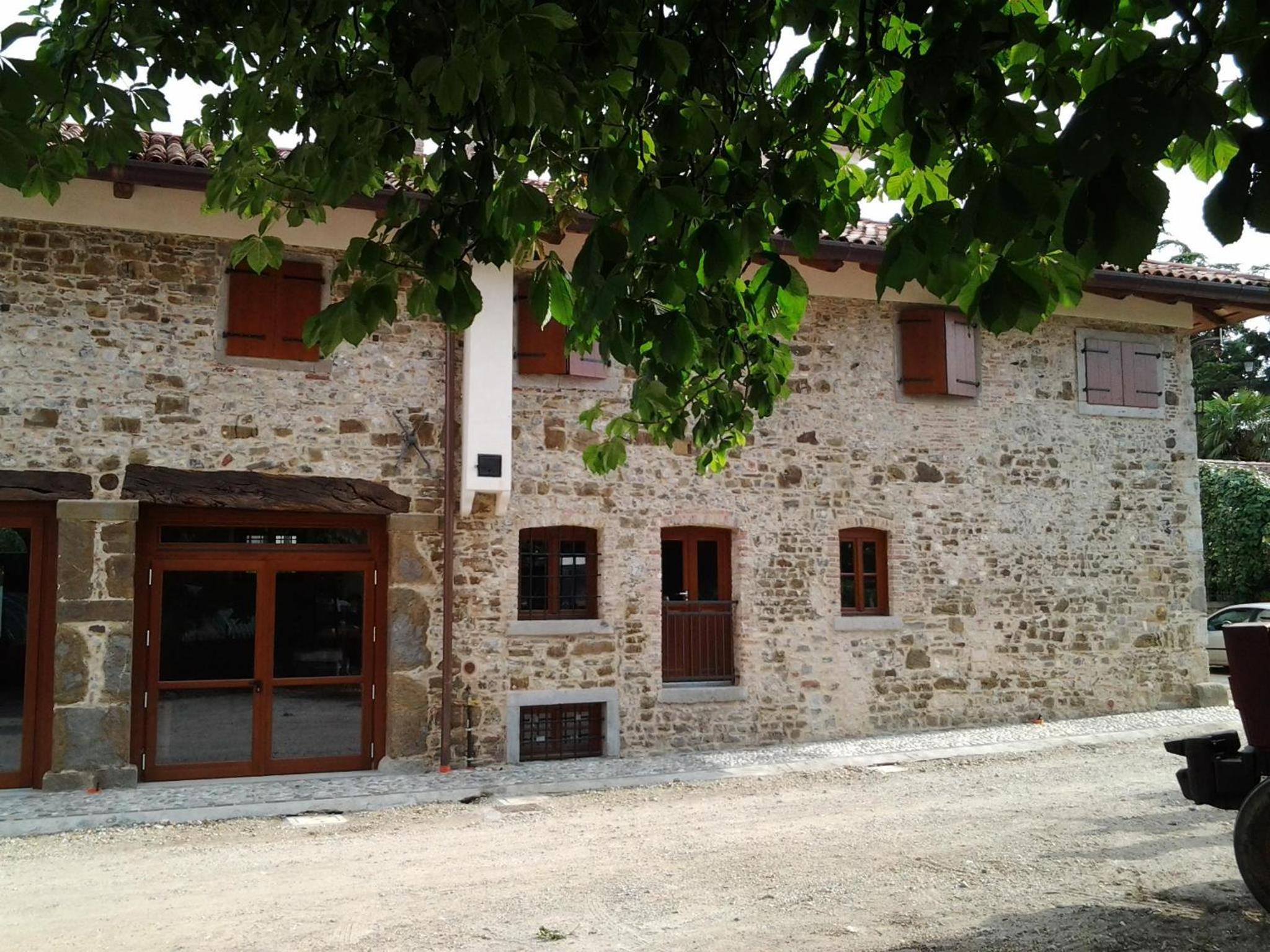 Photo 34