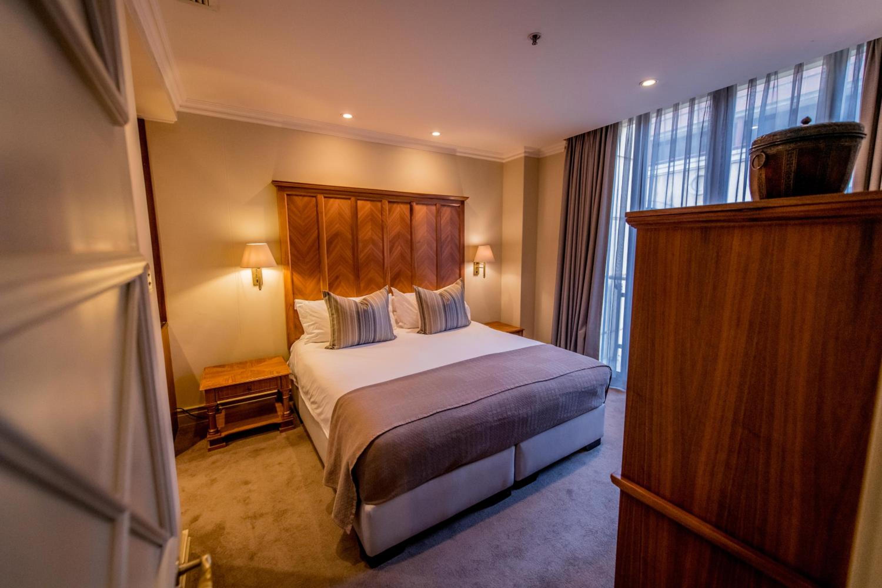 Johannesburg Vacations - The Michelangelo Towers - Property Image 95