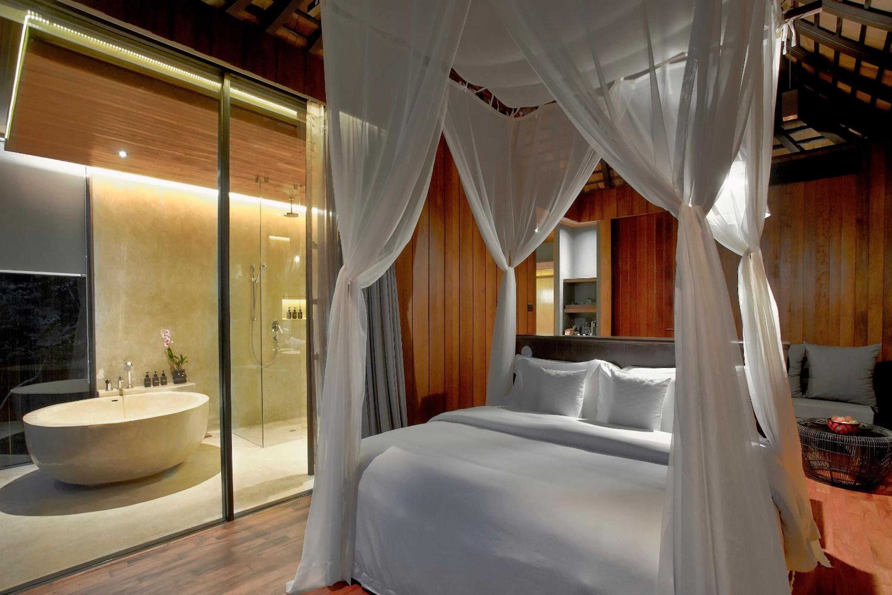 Silavadee Pool Spa Resort - SHA Extra Plus — photo 41