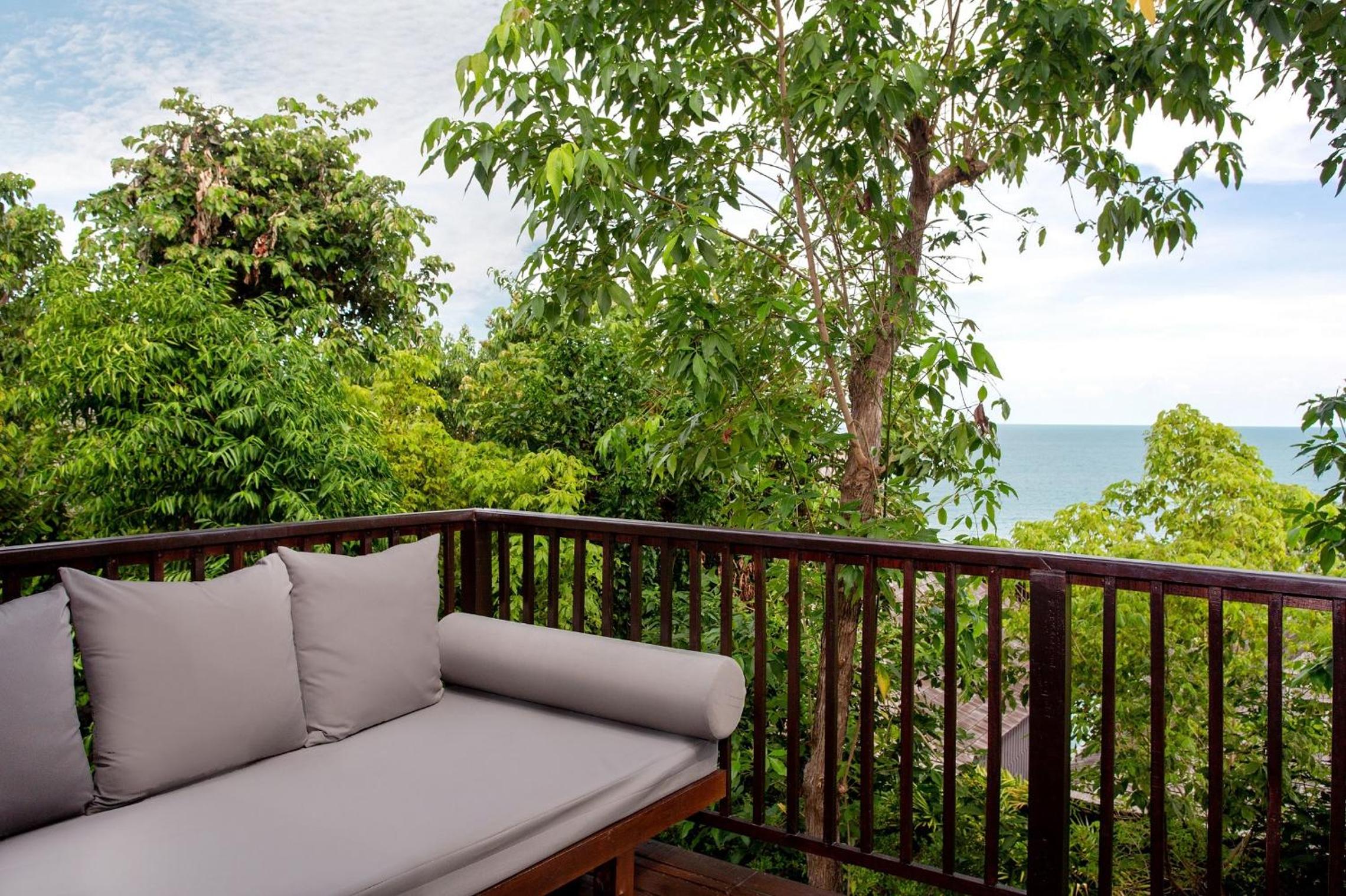 Silavadee Pool Spa Resort - SHA Extra Plus — photo 48