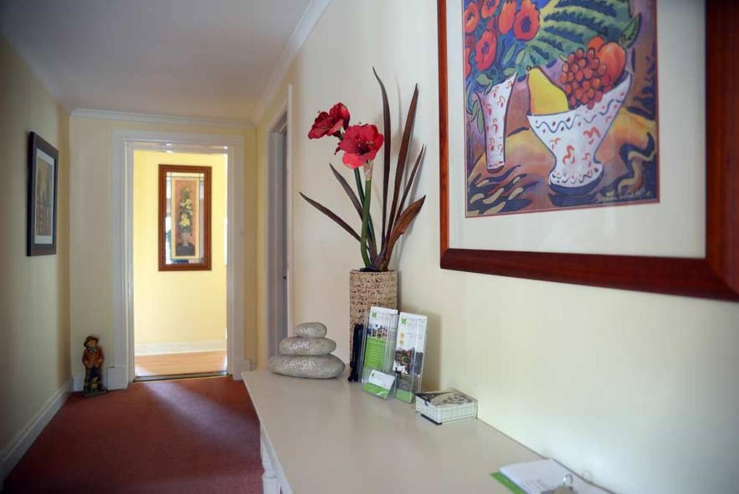 Donnybrook Cottages - Donnybrook view 5