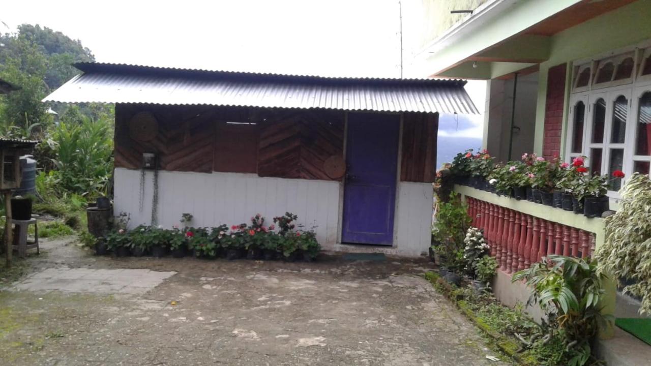 Photo 9