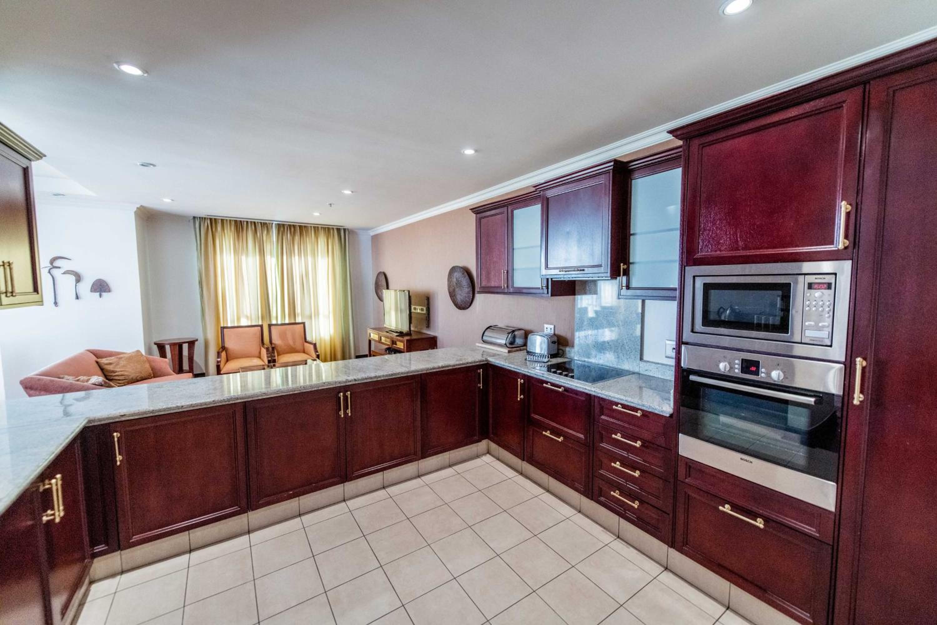 Johannesburg Vacations - The Michelangelo Towers - Property Image 23