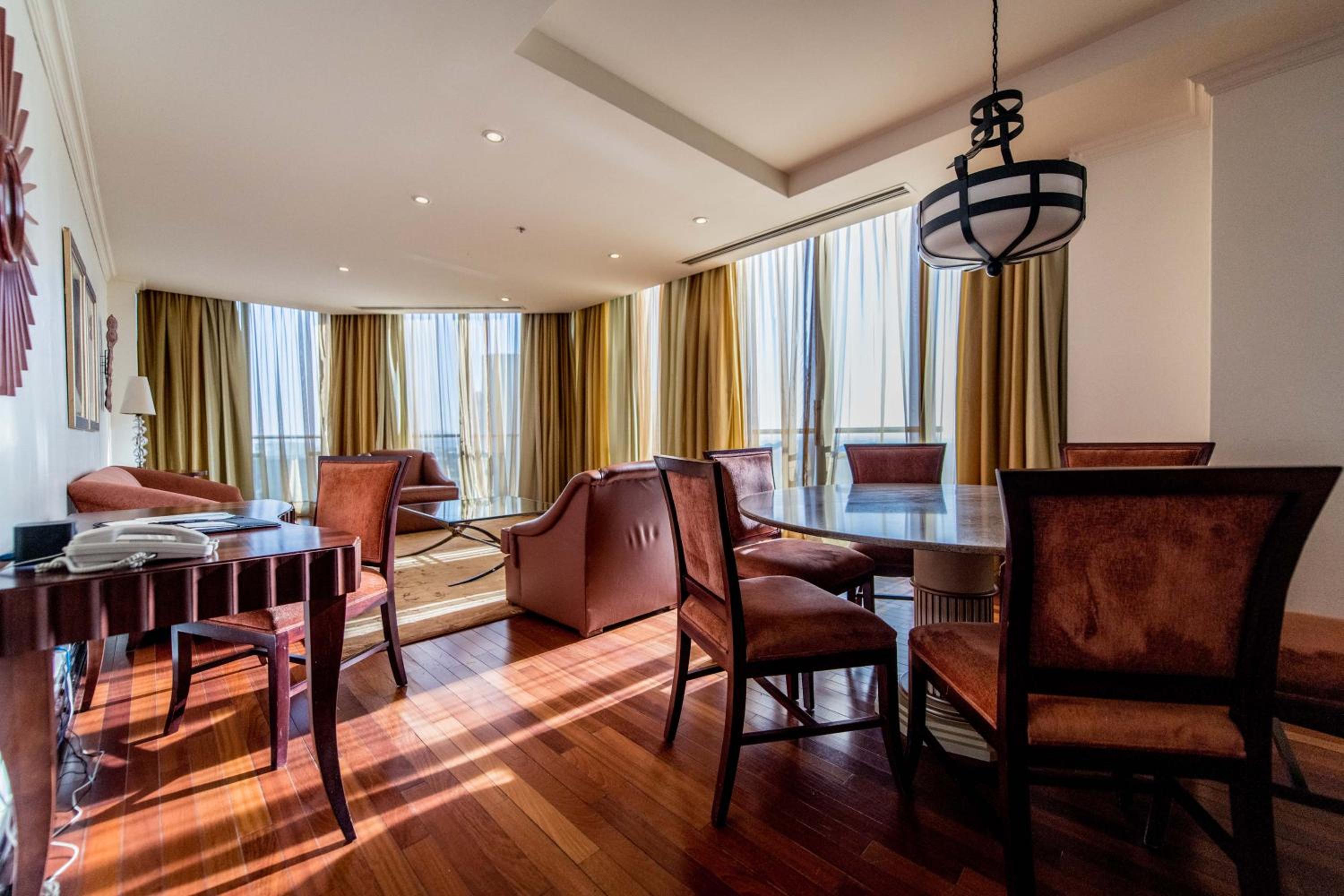 Johannesburg Vacations - The Michelangelo Towers - Property Image 27