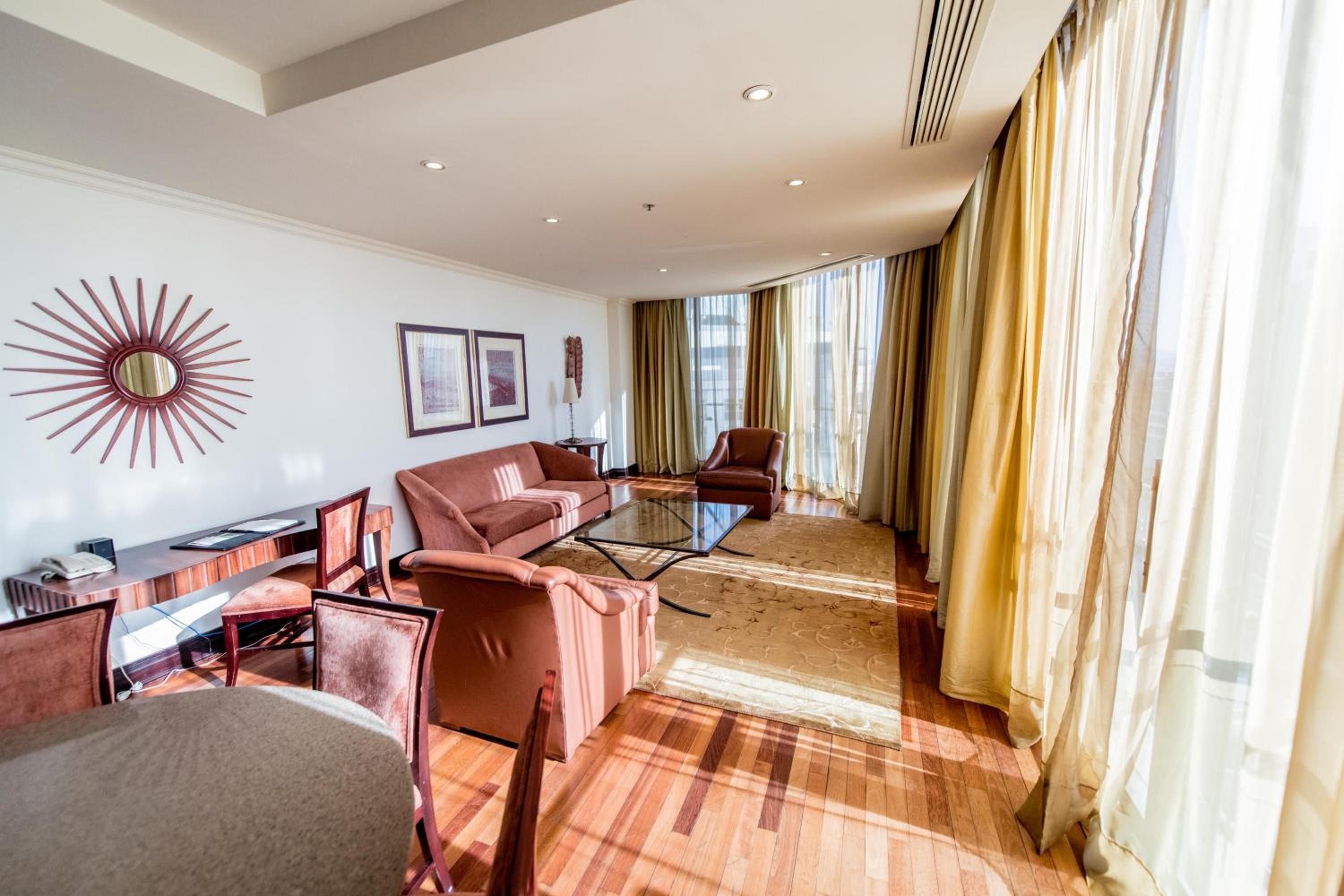 Johannesburg Vacations - The Michelangelo Towers - Property Image 28
