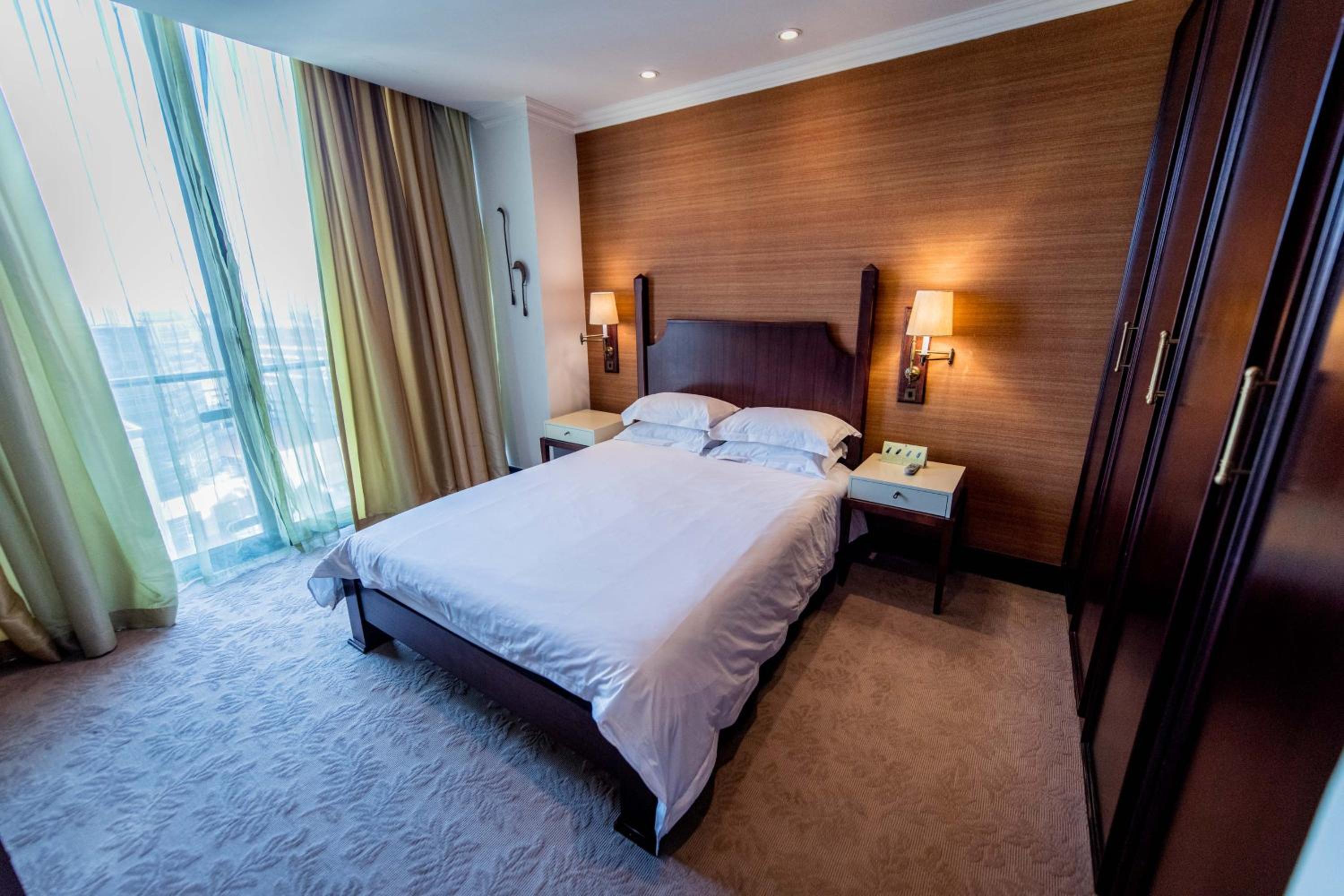 Johannesburg Vacations - The Michelangelo Towers - Property Image 34