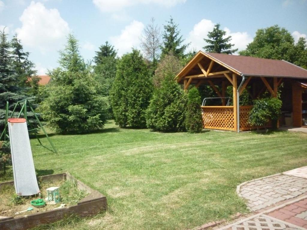 Photo 15