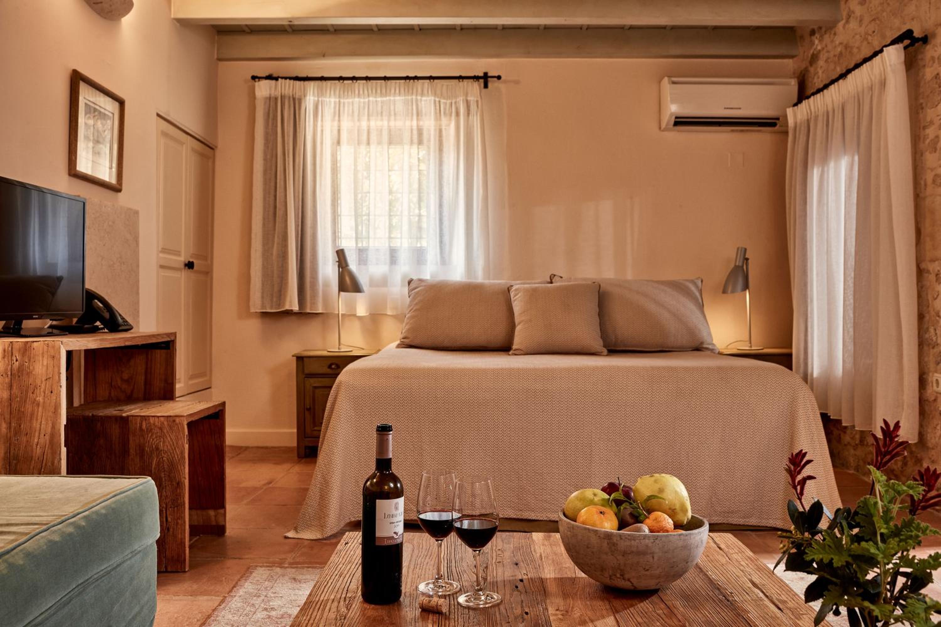 Kapsaliana Village Hotel 13