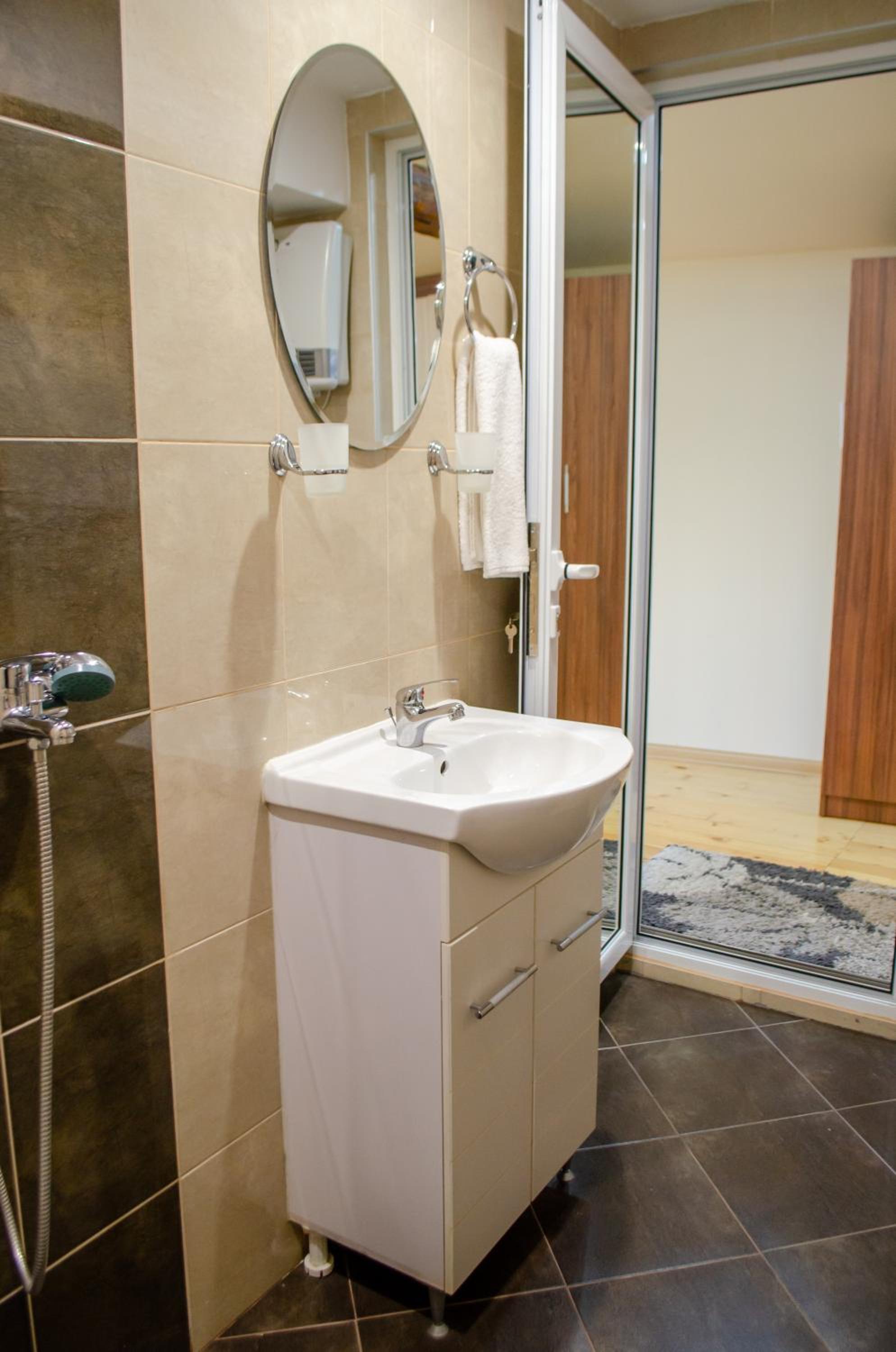 Guest House Vasilena Самостоятелно наемане FREE PARKING
