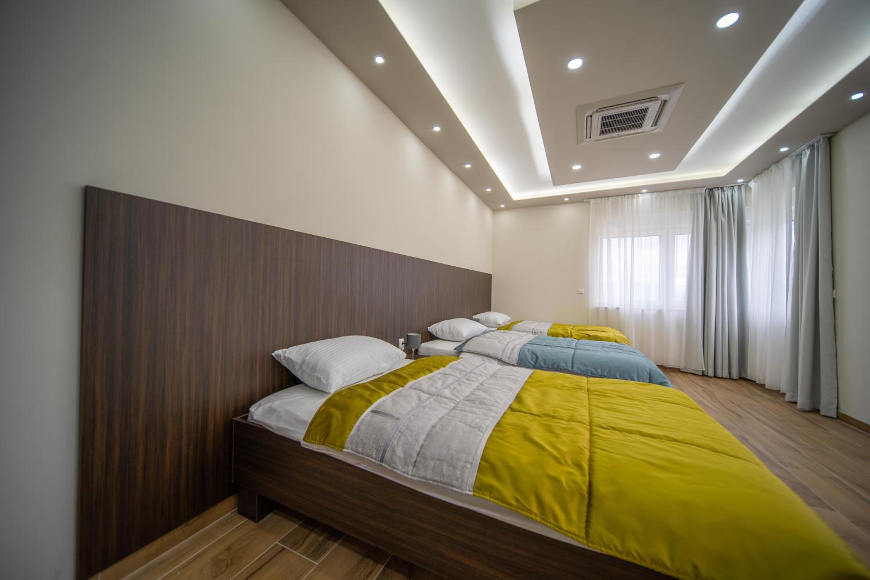 Al Hayat Apartments