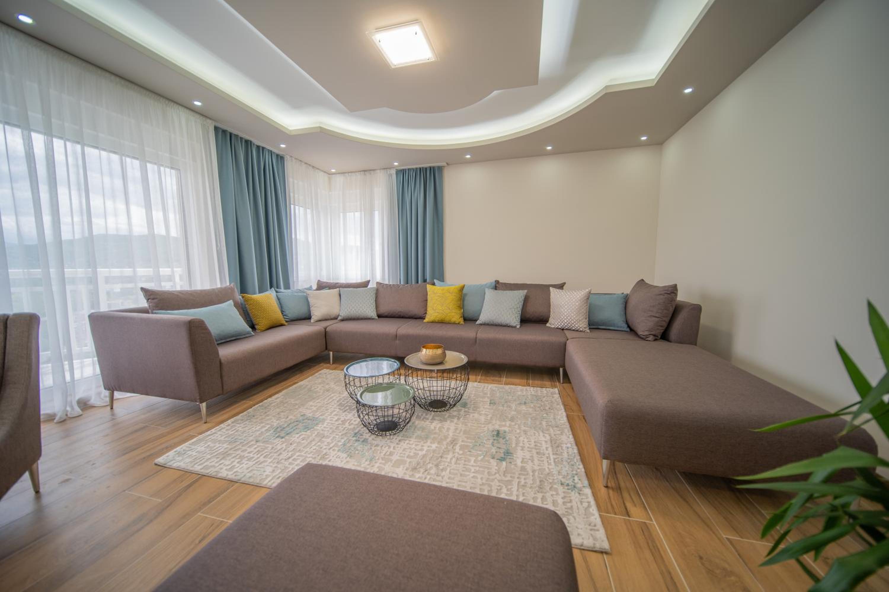 Al Hayat Apartments