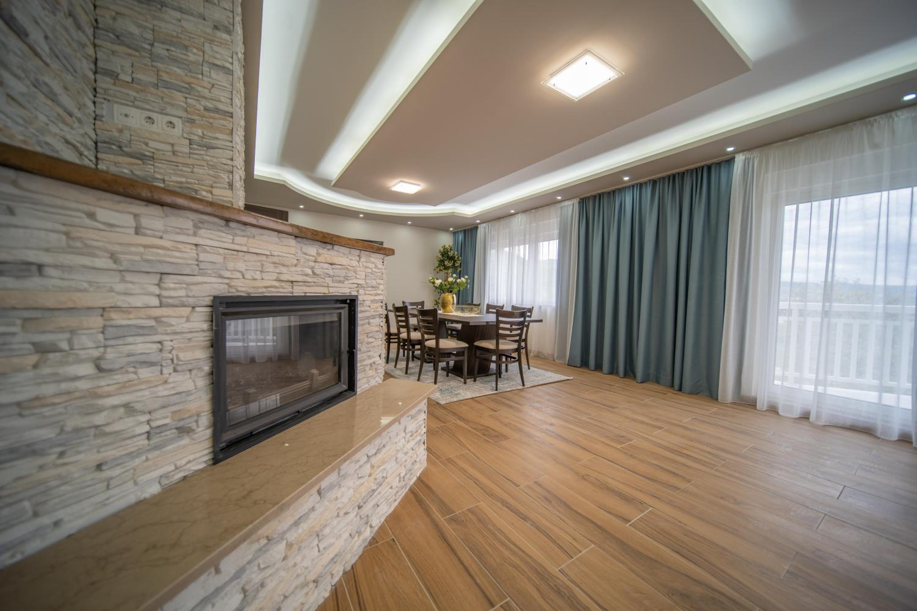 Al Hayat Apartments