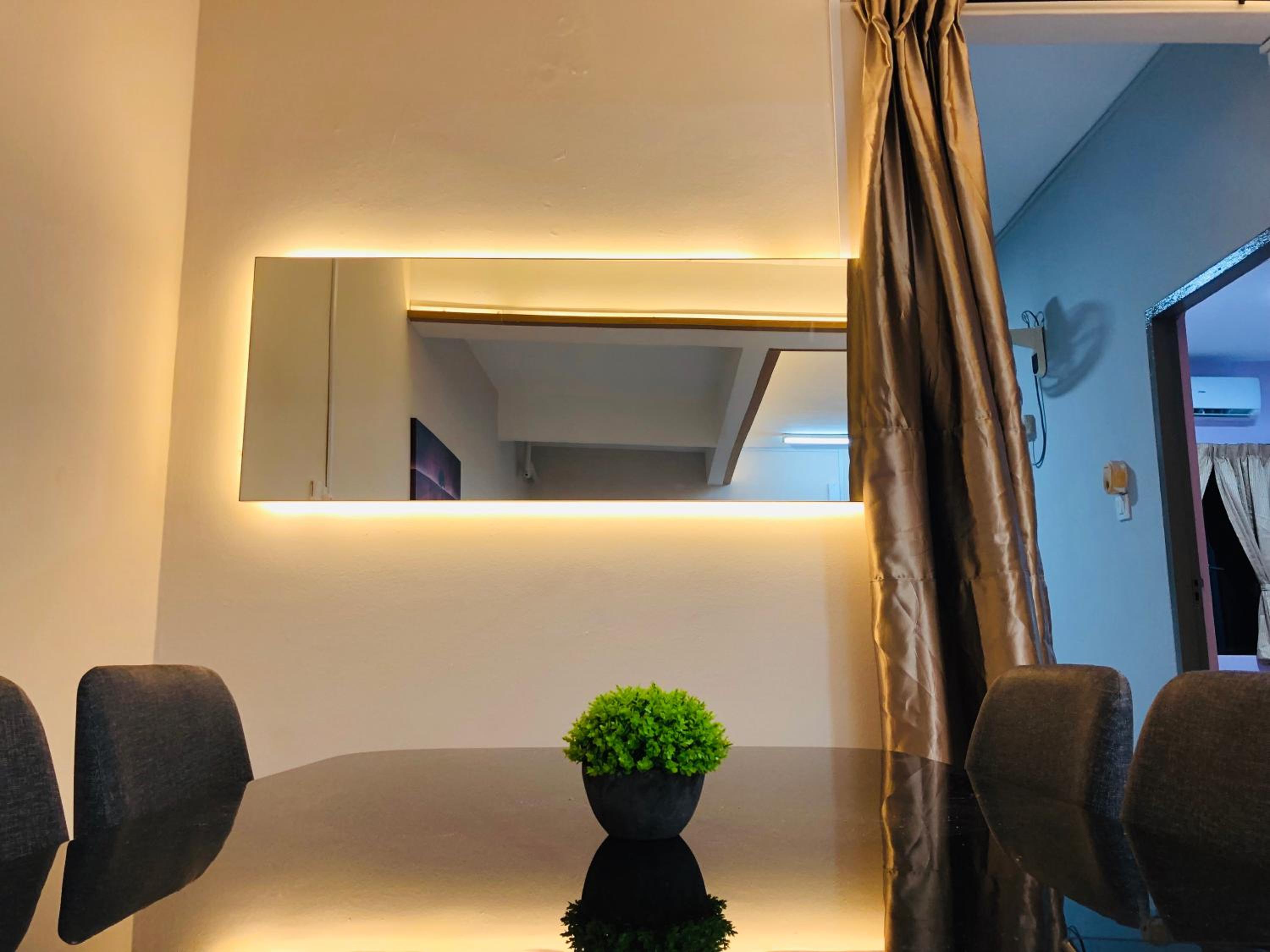 Seri Manjung HomeStay @Spacious Family Home photo 4