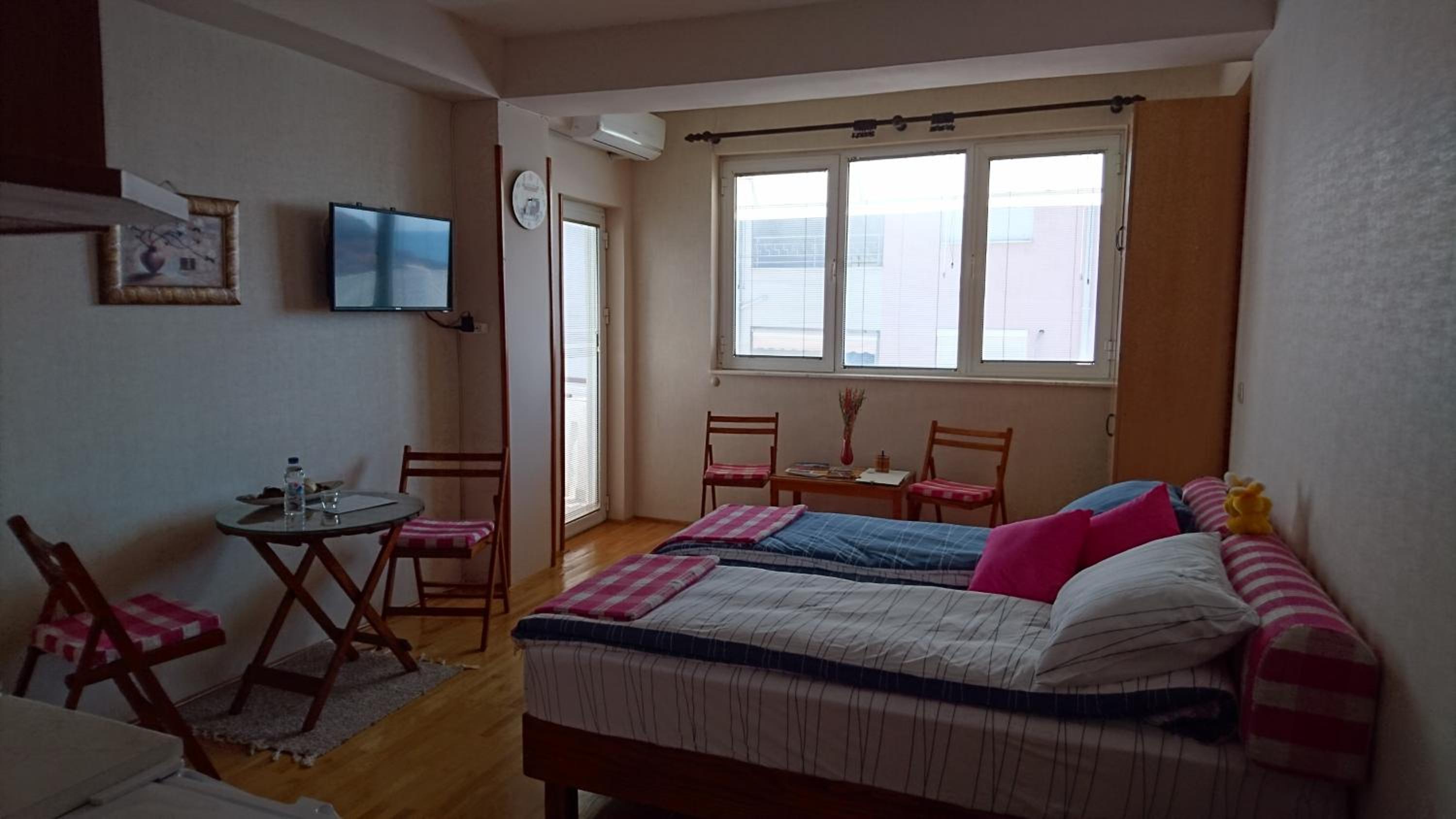 Hellena Apartment
