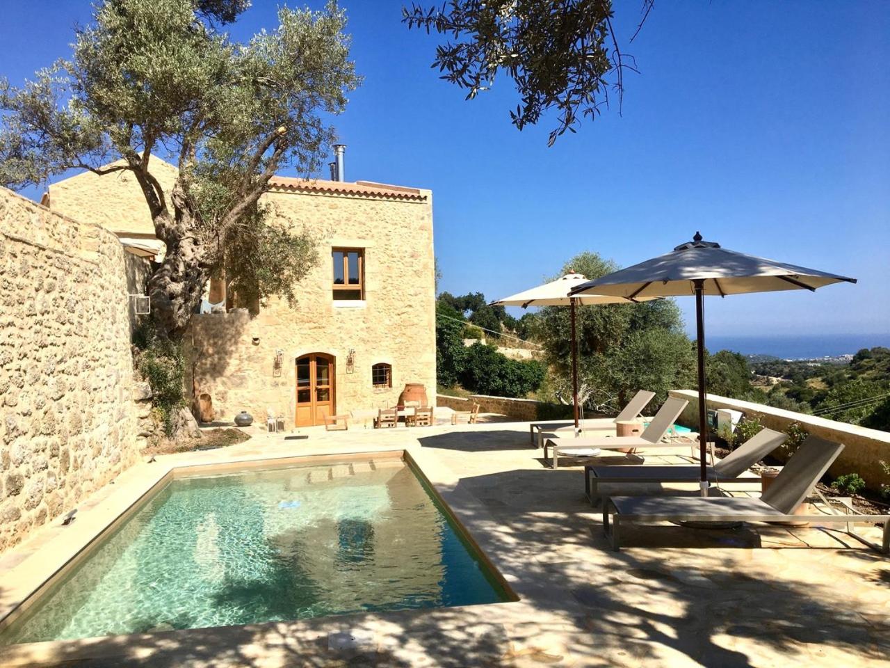 Kapsaliana Village Hotel 12