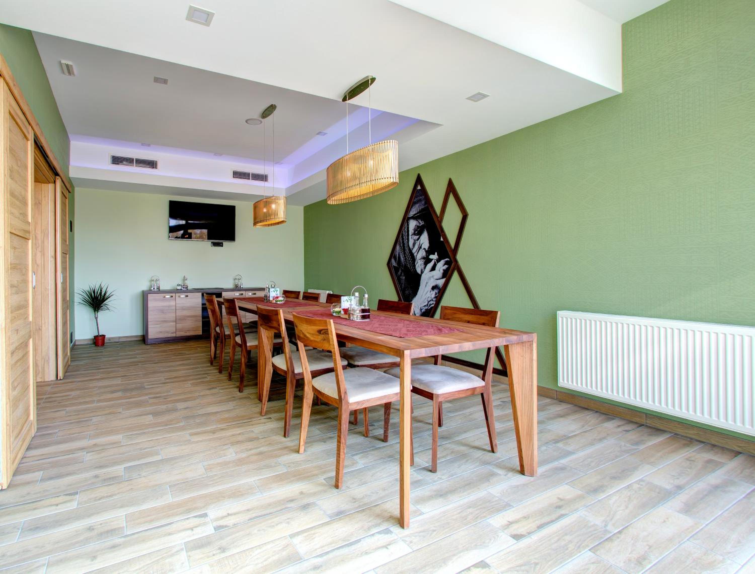meeting & event spaces