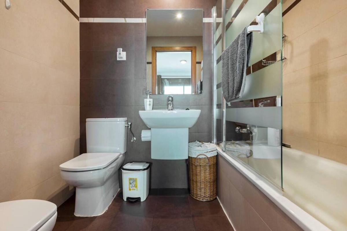 Jie Apartment