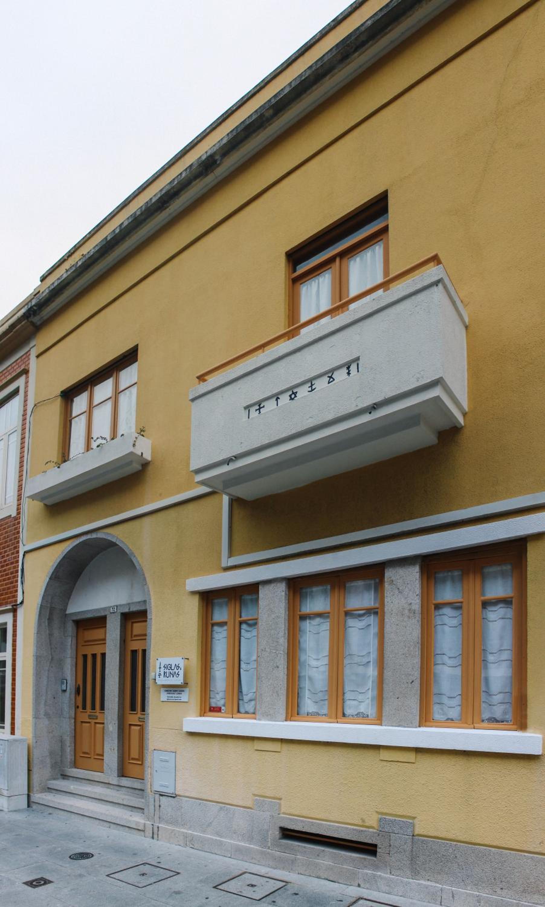 Hotel Siglas & Runas II - Image 1