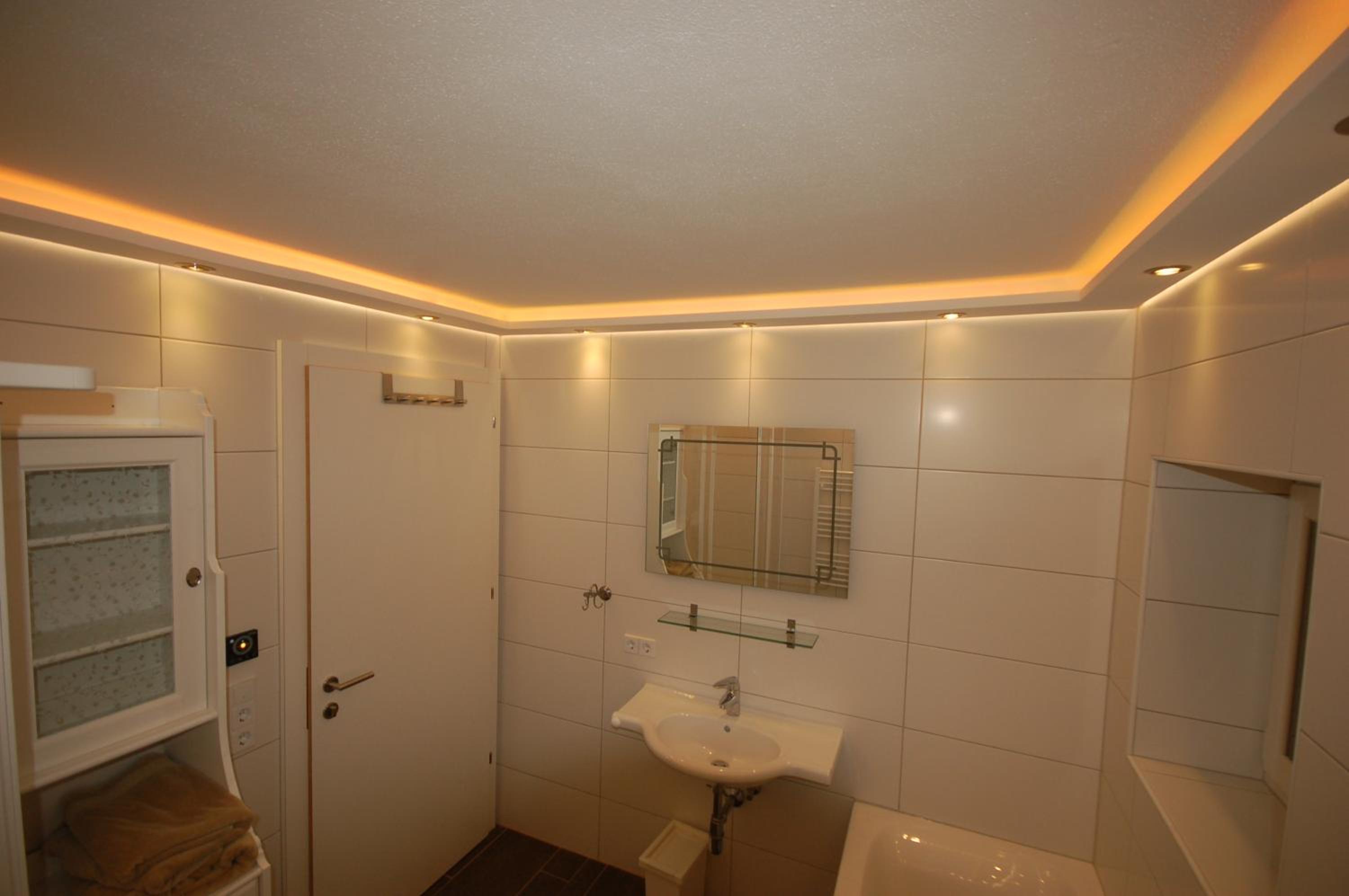 Alpenmond Appartment Halbmond