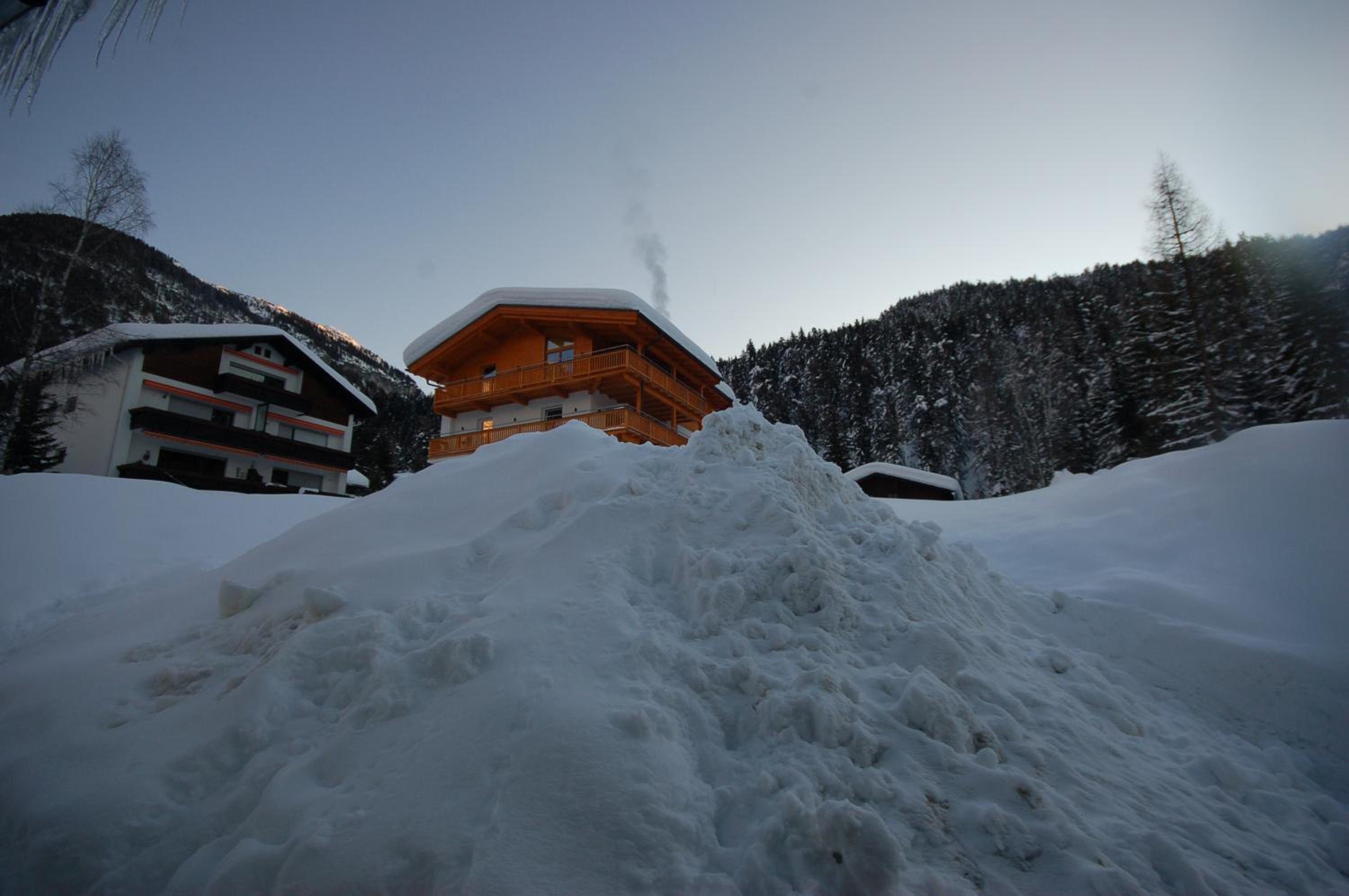 Alpenmond Appartment Halbmond