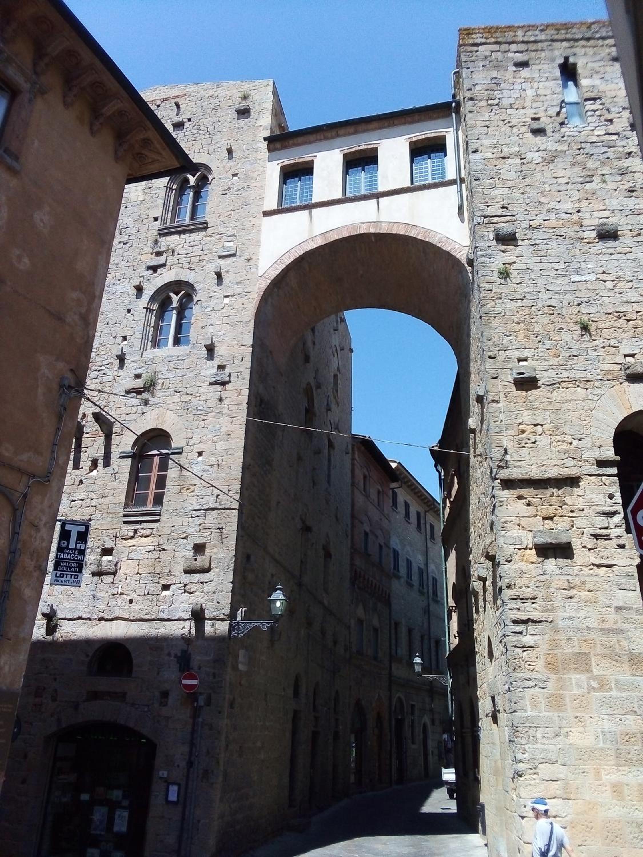 Photo 42