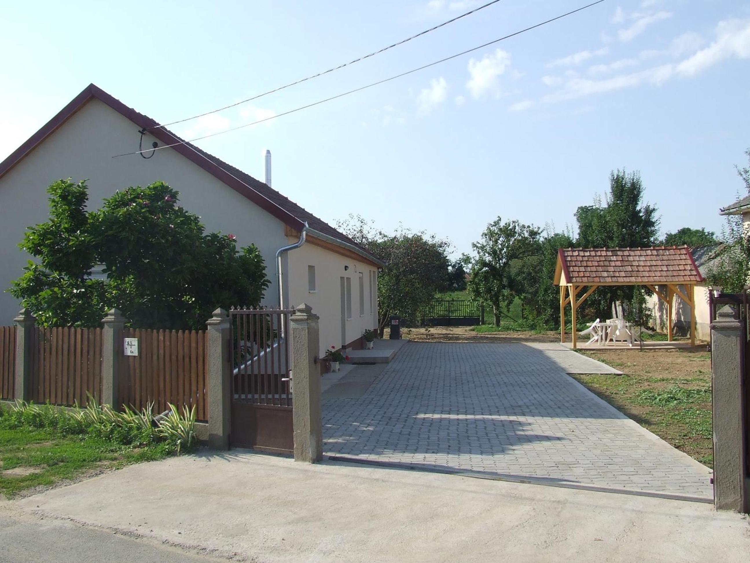 Photo 22