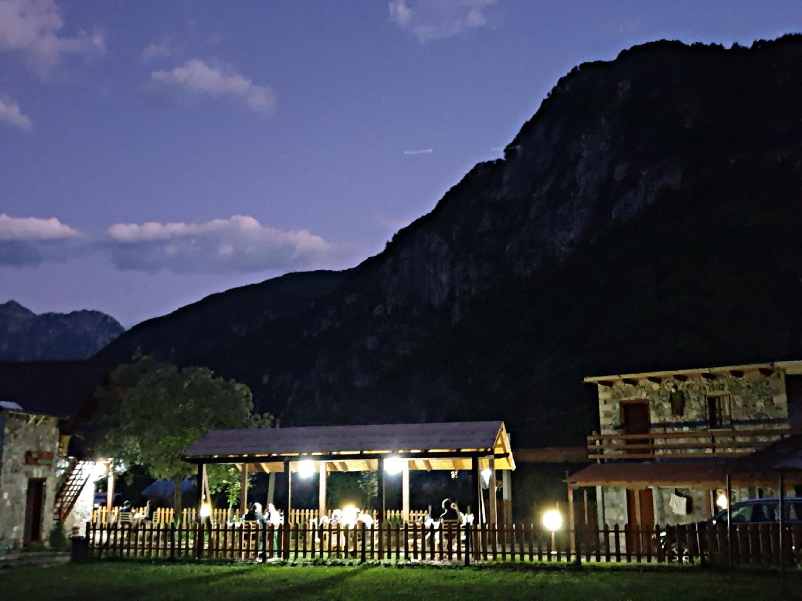 Hotel Guest House Flodisa - Image 1