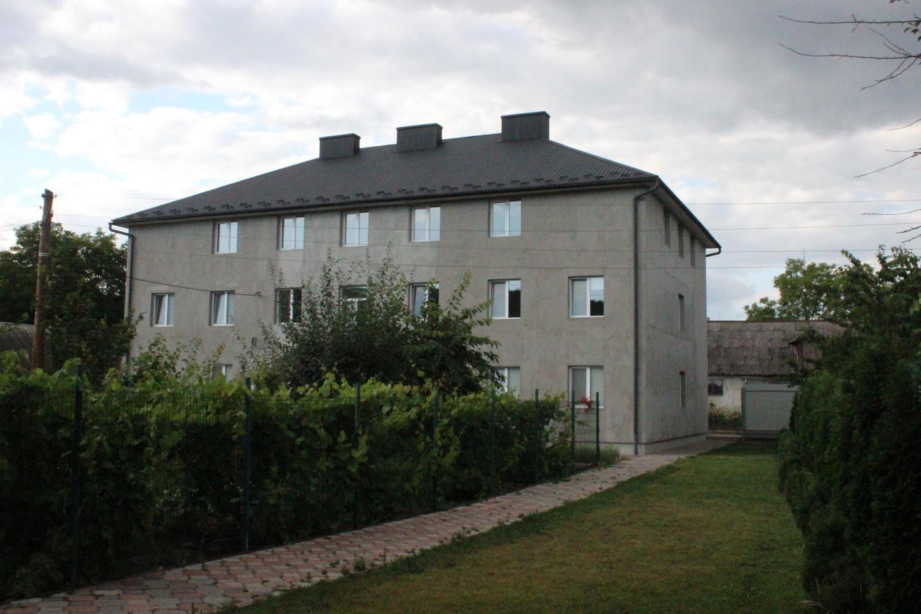 Photo 9