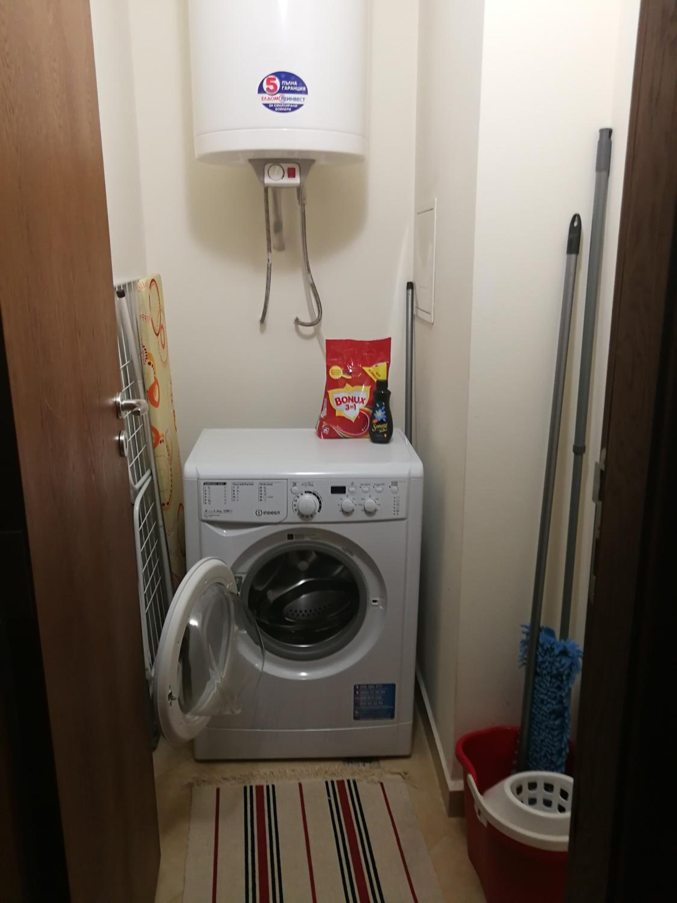 Photo 19