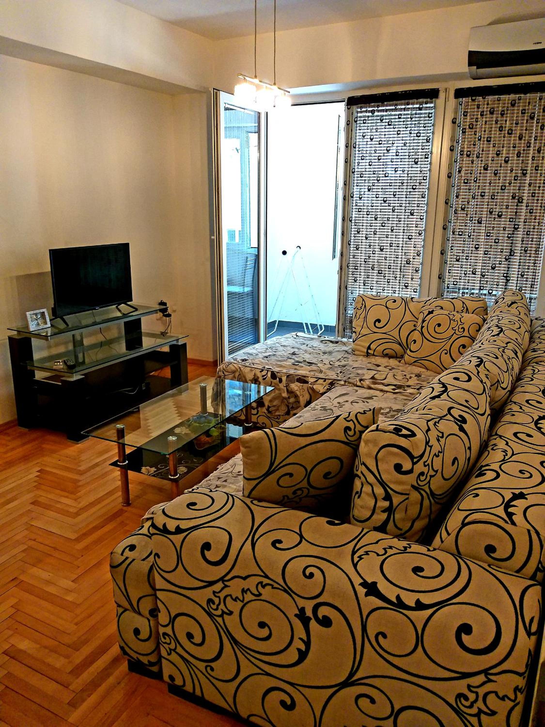 Apartment Center