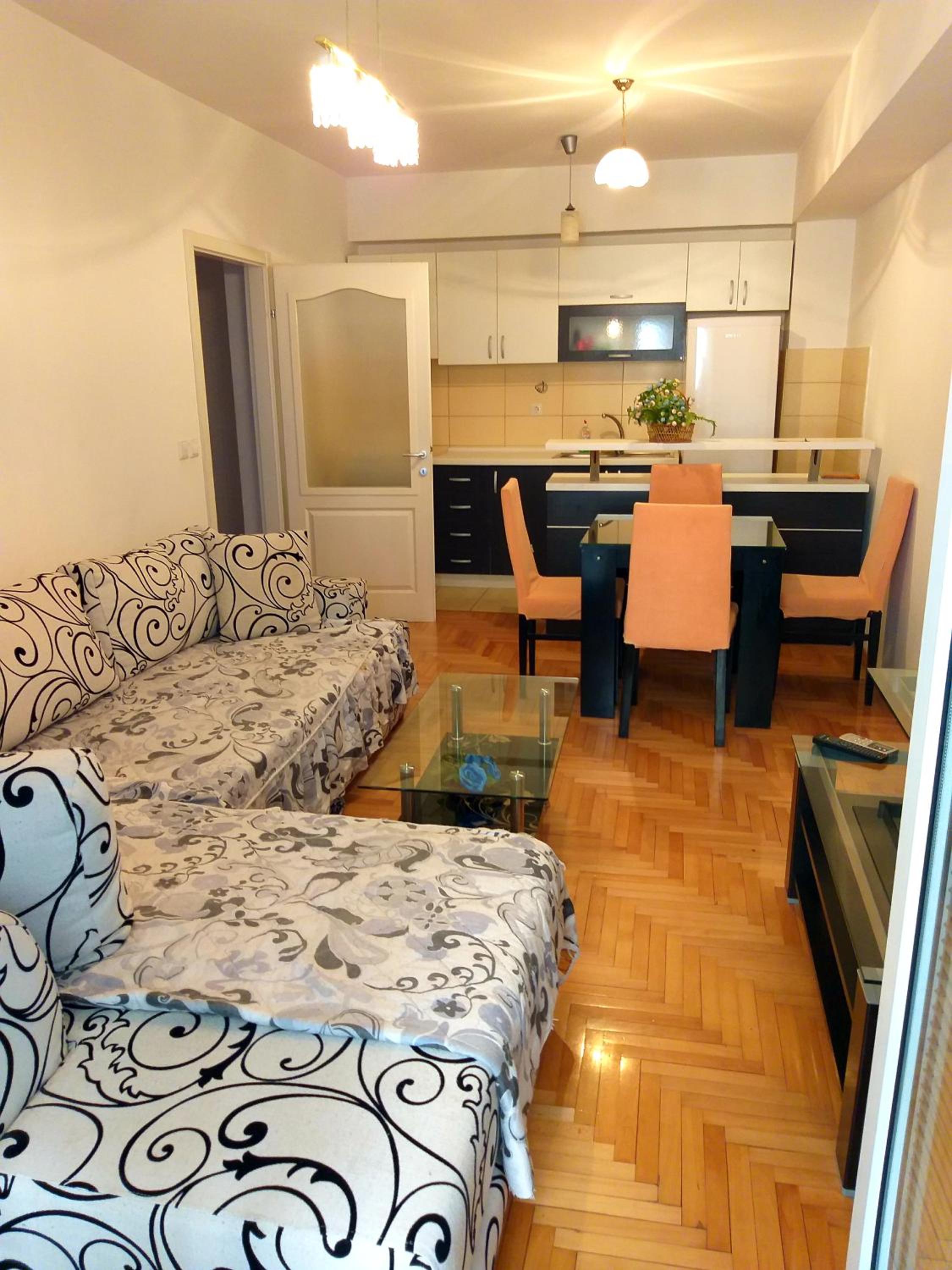 Apartment Center