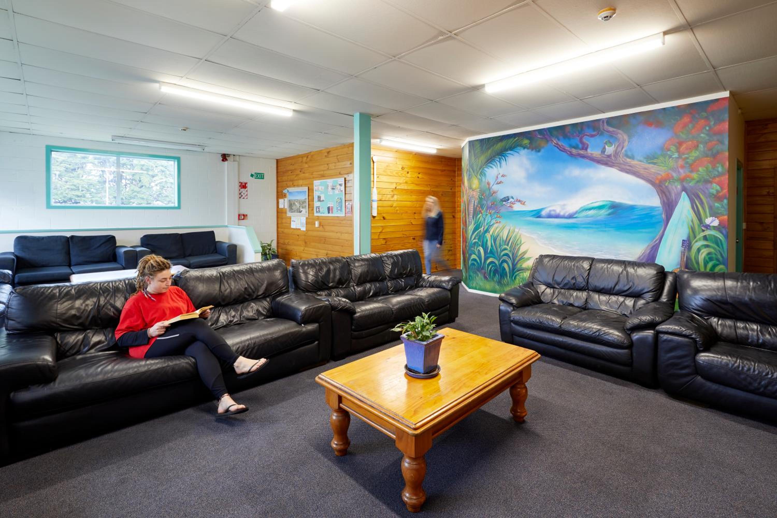 Pacific Coast Lodge and Backpackers